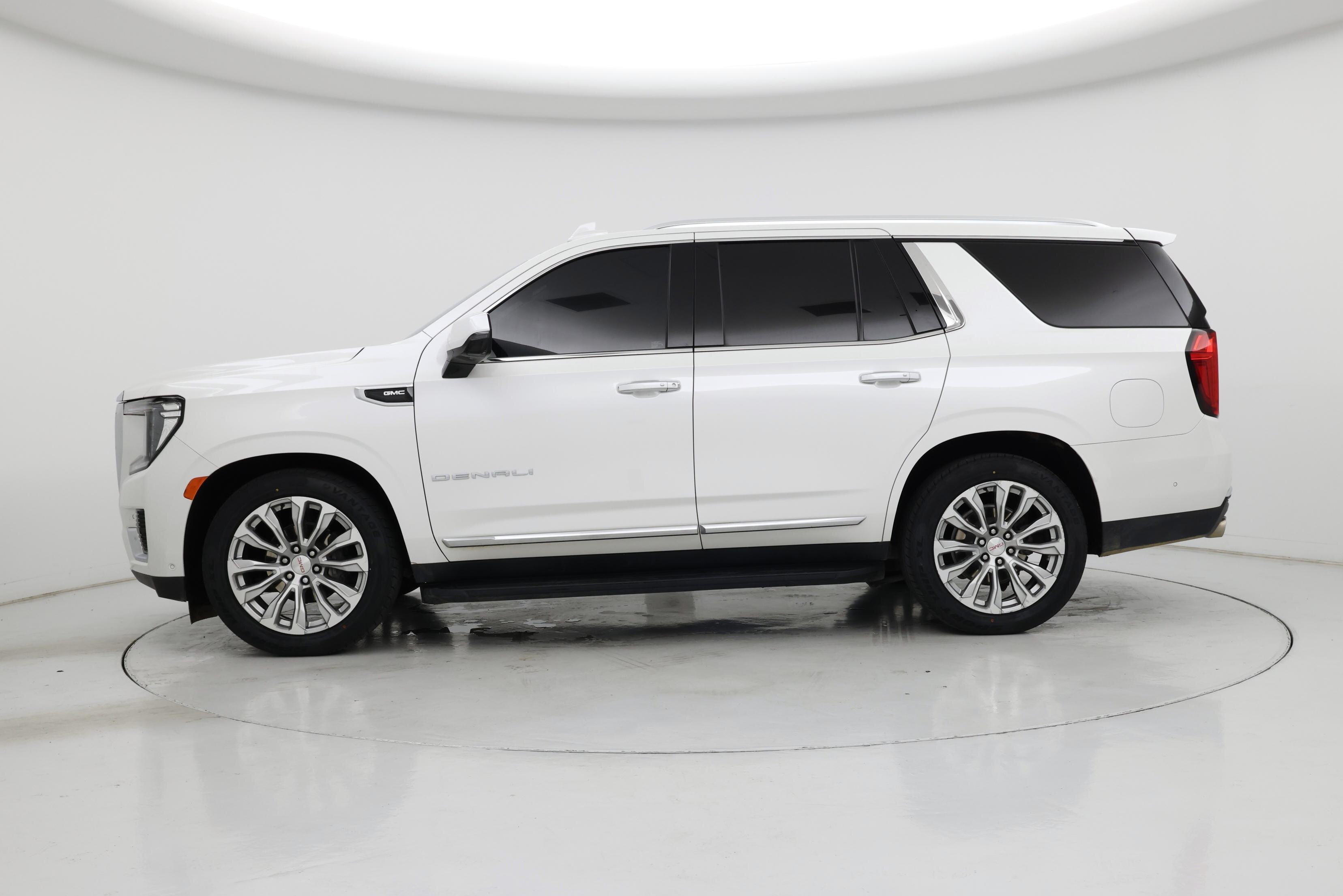 Thumbnail: 2024 GMC Yukon - 3