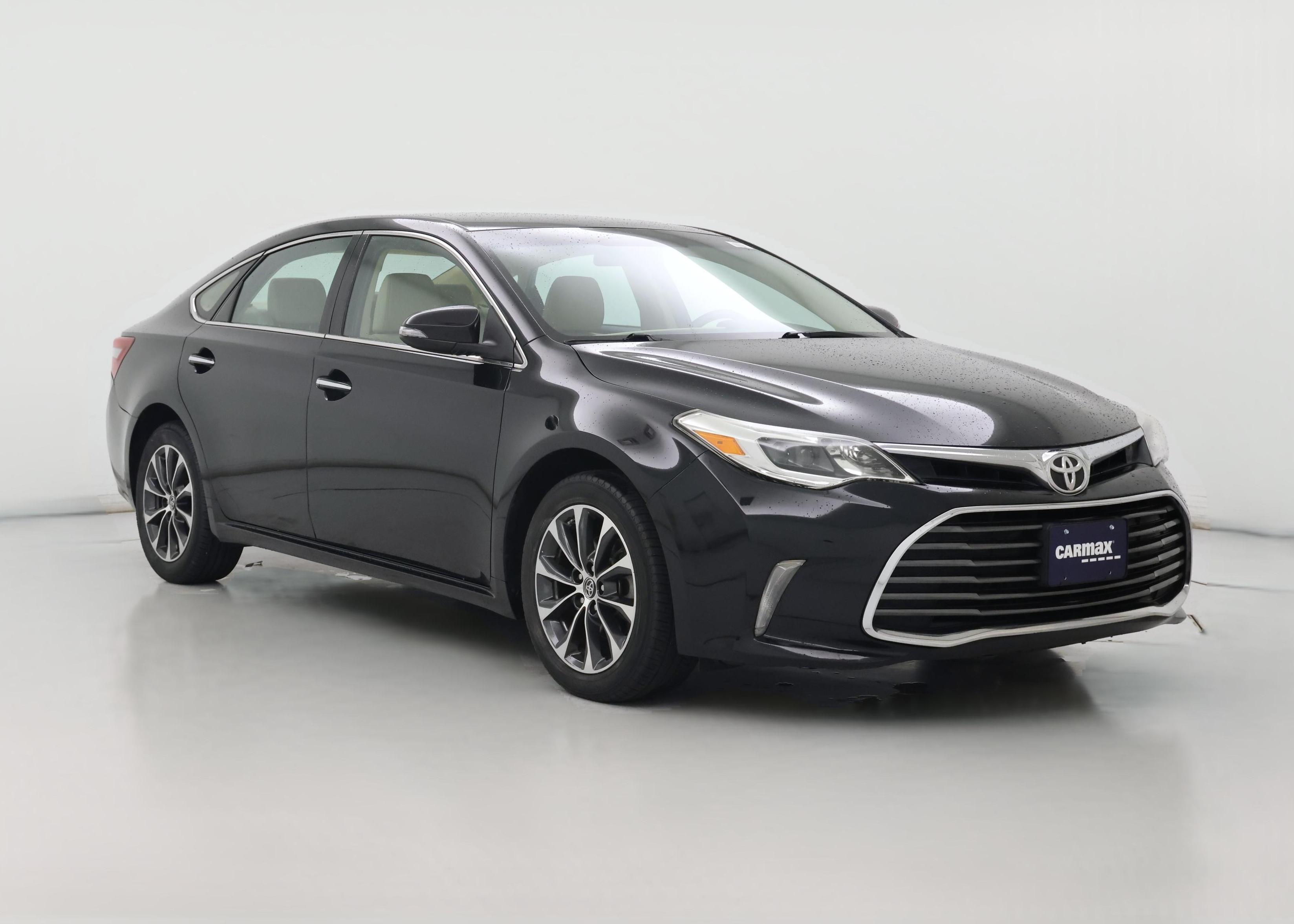 Thumbnail: 2016 Toyota Avalon - 1