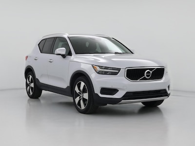2020 Volvo XC40 T5 Momentum
