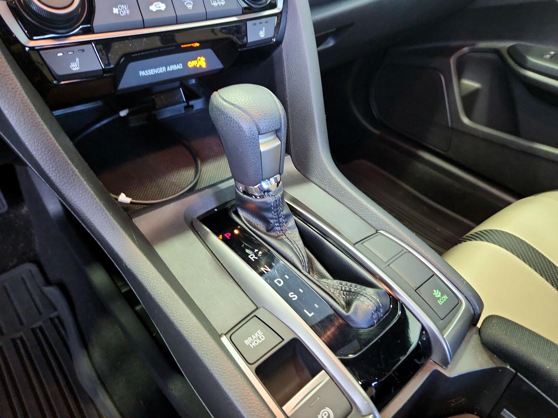 Thumbnail: 2019 Honda Civic - 17