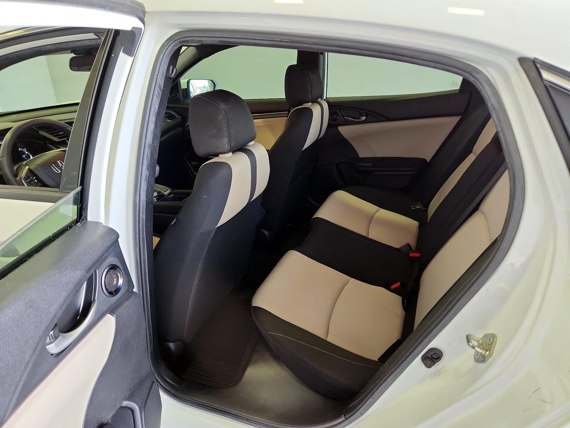 Thumbnail: 2019 Honda Civic - 19