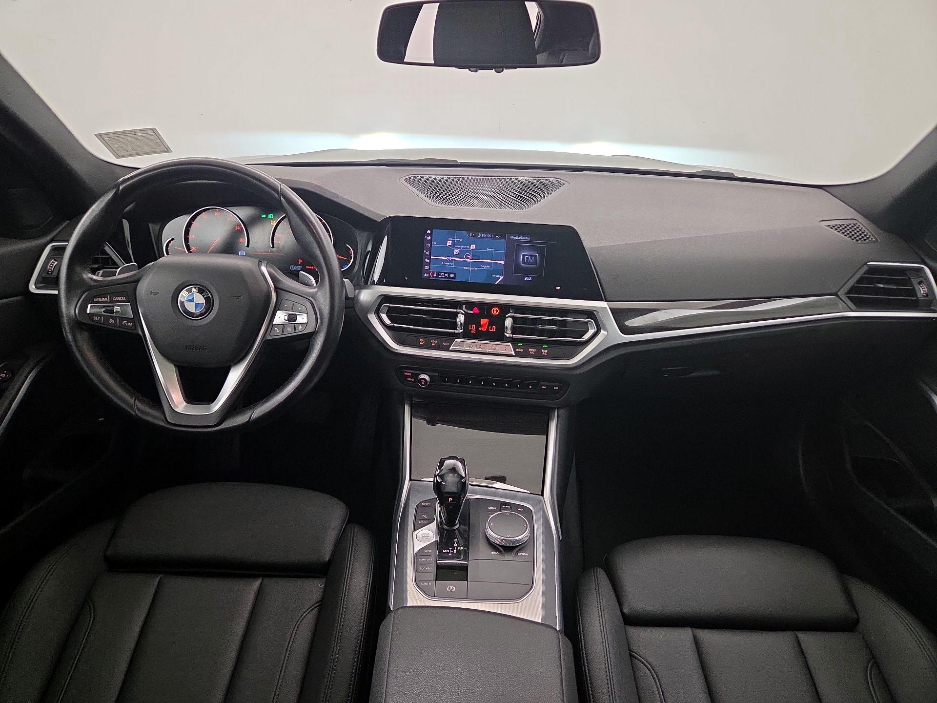 Thumbnail: 2020 BMW 3 Series - 9