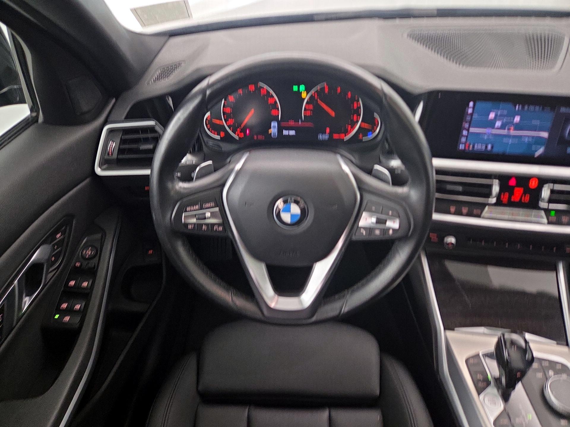 Thumbnail: 2020 BMW 3 Series - 10
