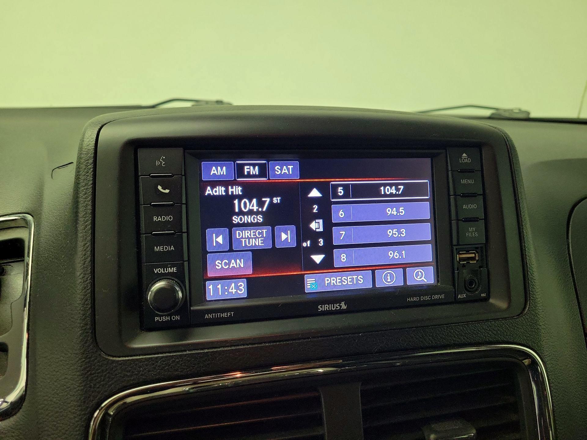 Thumbnail: 2020 Dodge Grand Caravan - 15