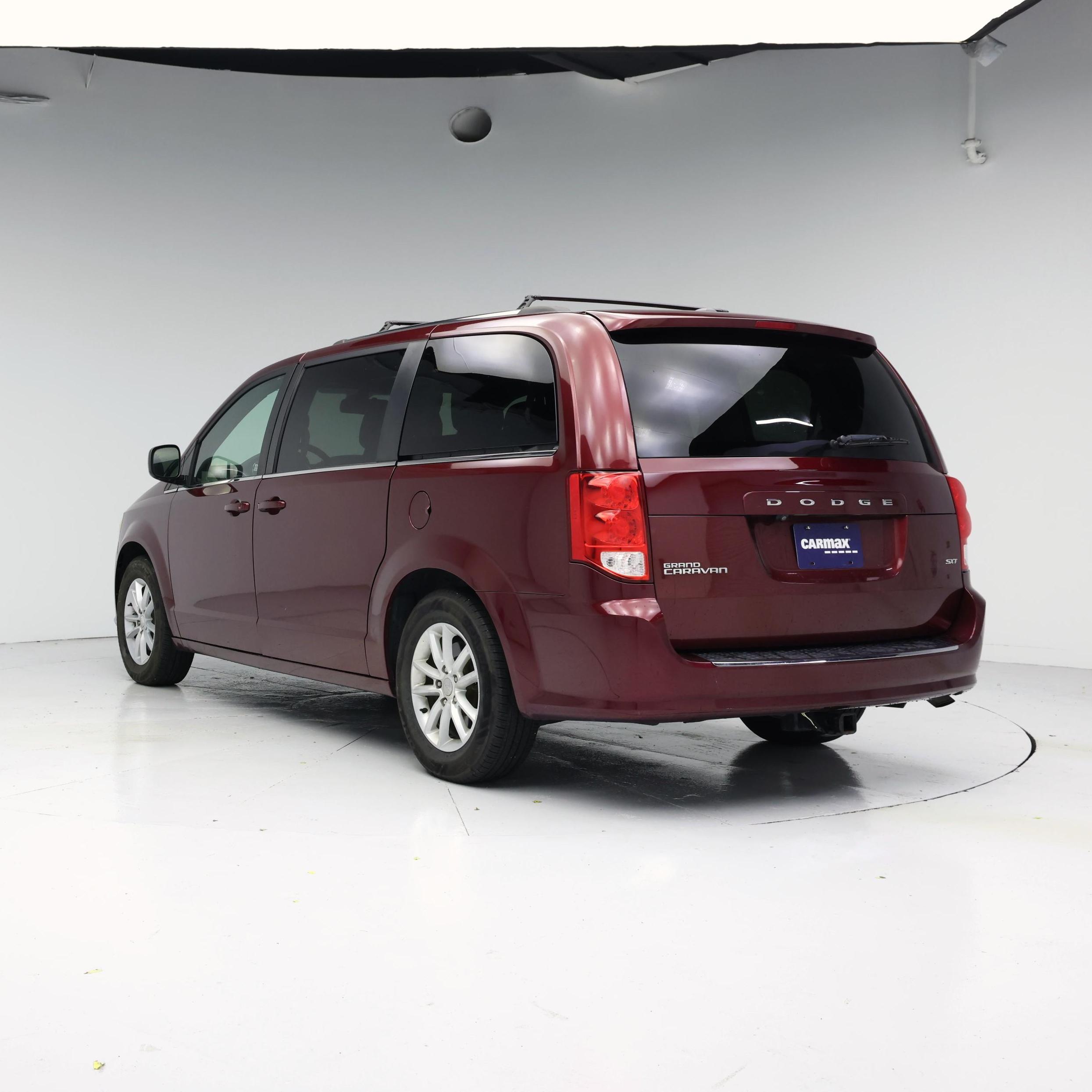 Thumbnail: 2020 Dodge Grand Caravan - 2