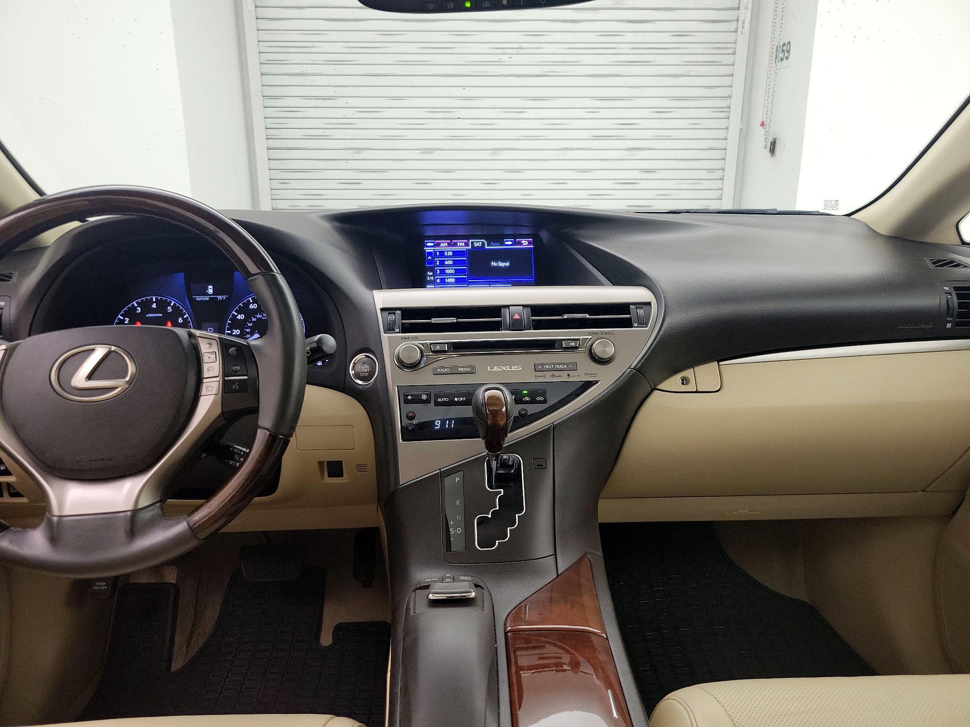 Thumbnail: 2015 Lexus RX - 9