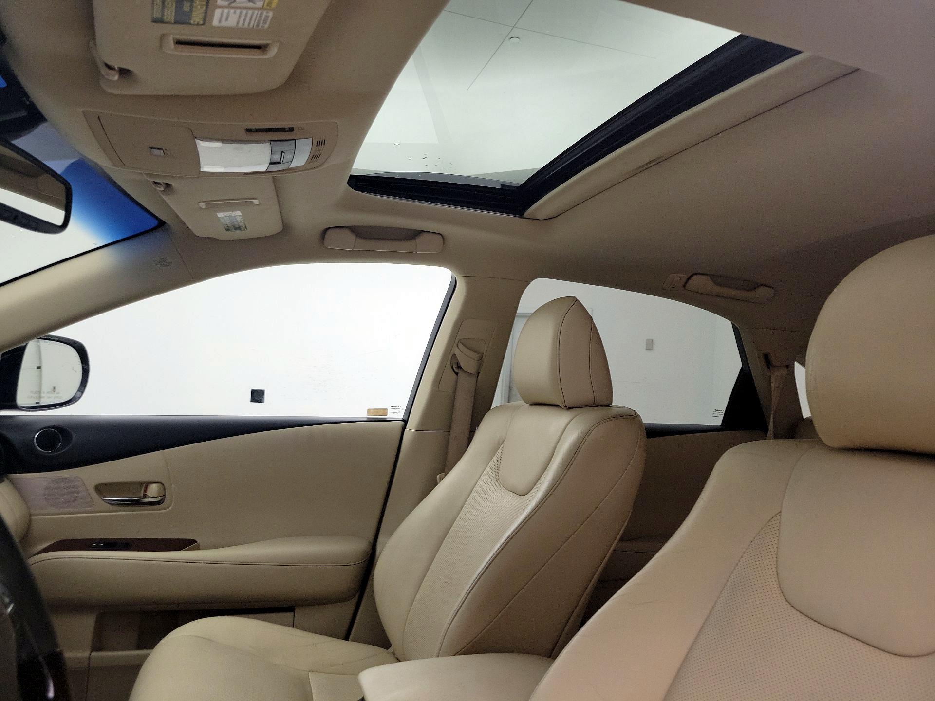 Thumbnail: 2015 Lexus RX - 19