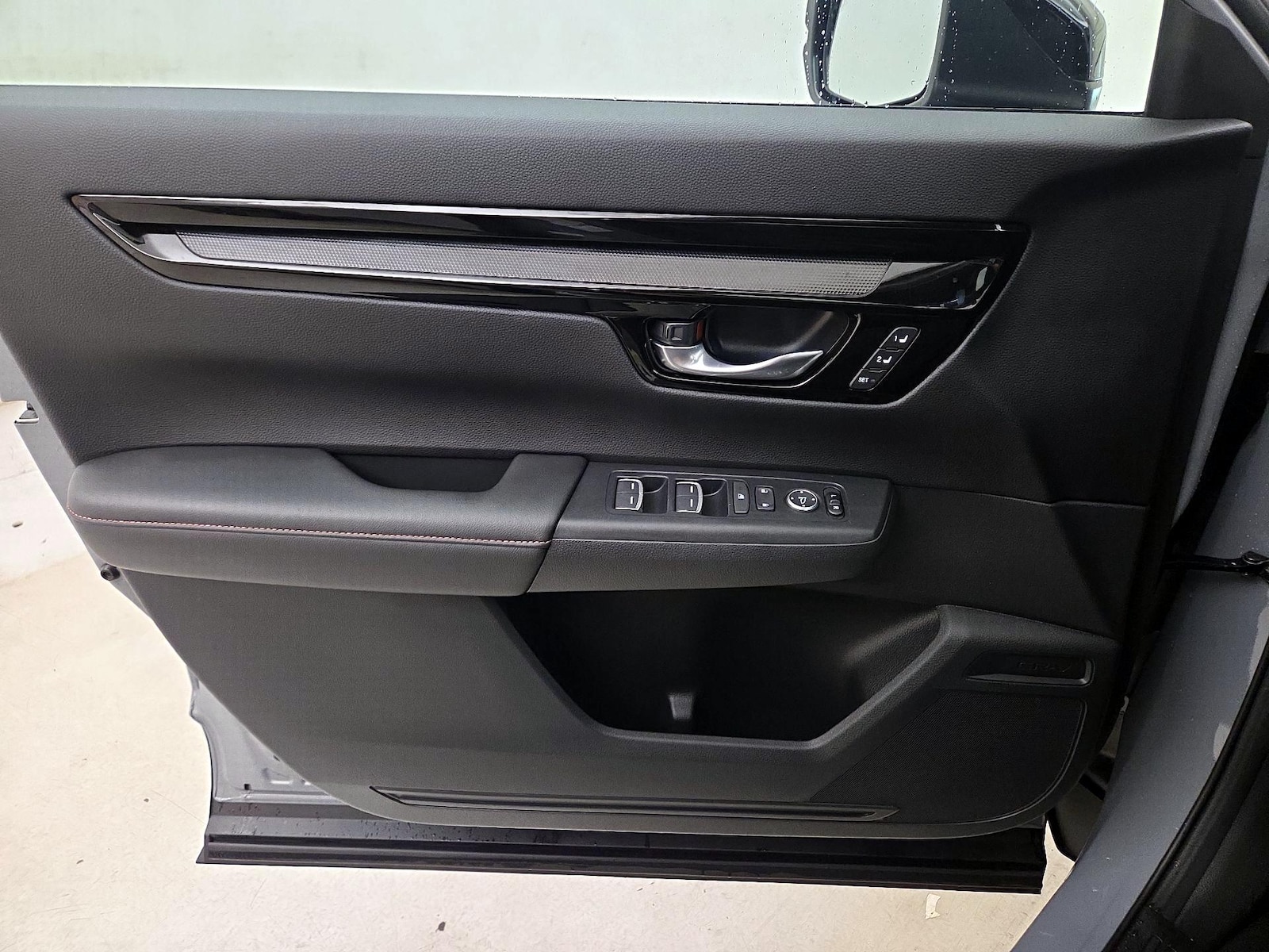 2025 Honda CR-V Sport Touring - Photo 13
