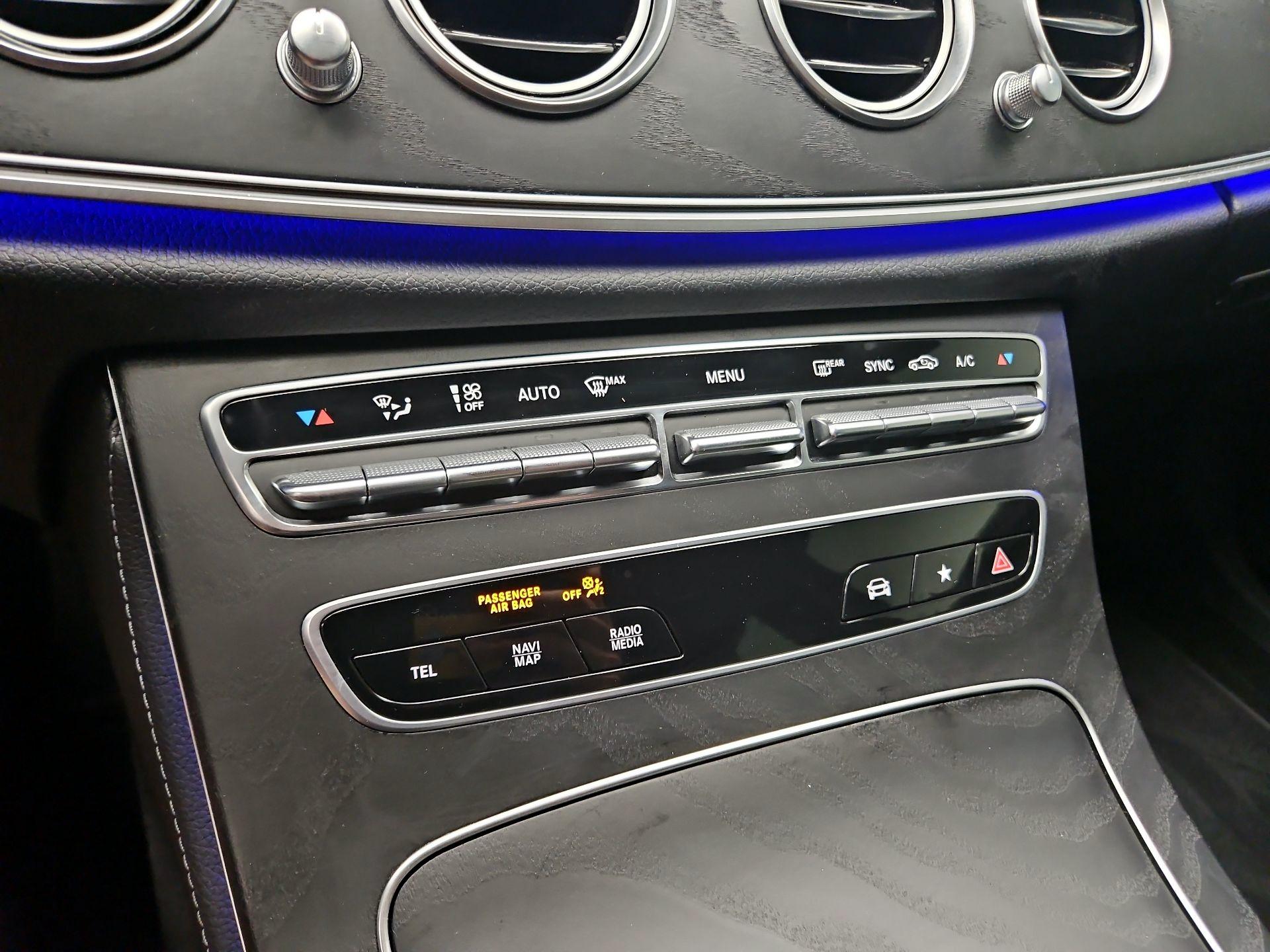 Thumbnail: 2022 Mercedes-Benz E-Class - 17