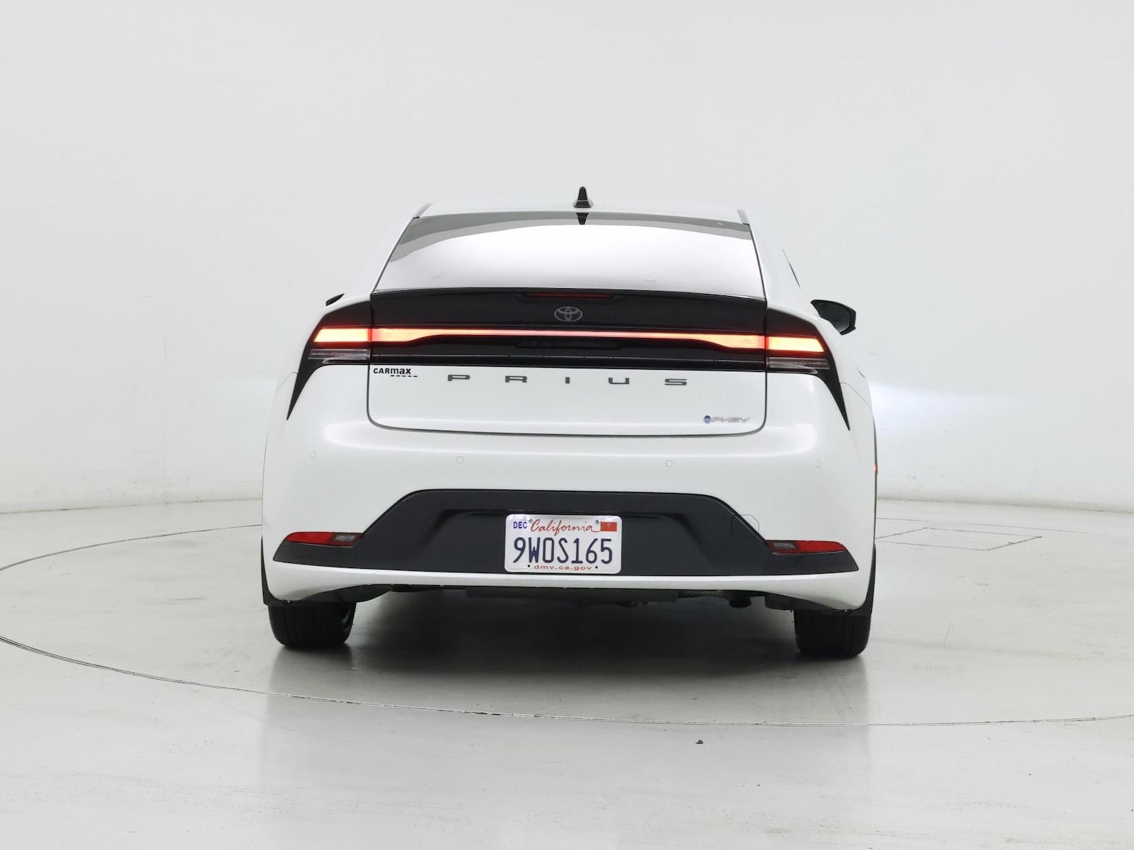 2026 Toyota Prius Plug-in Hybrid XSE - Photo 7