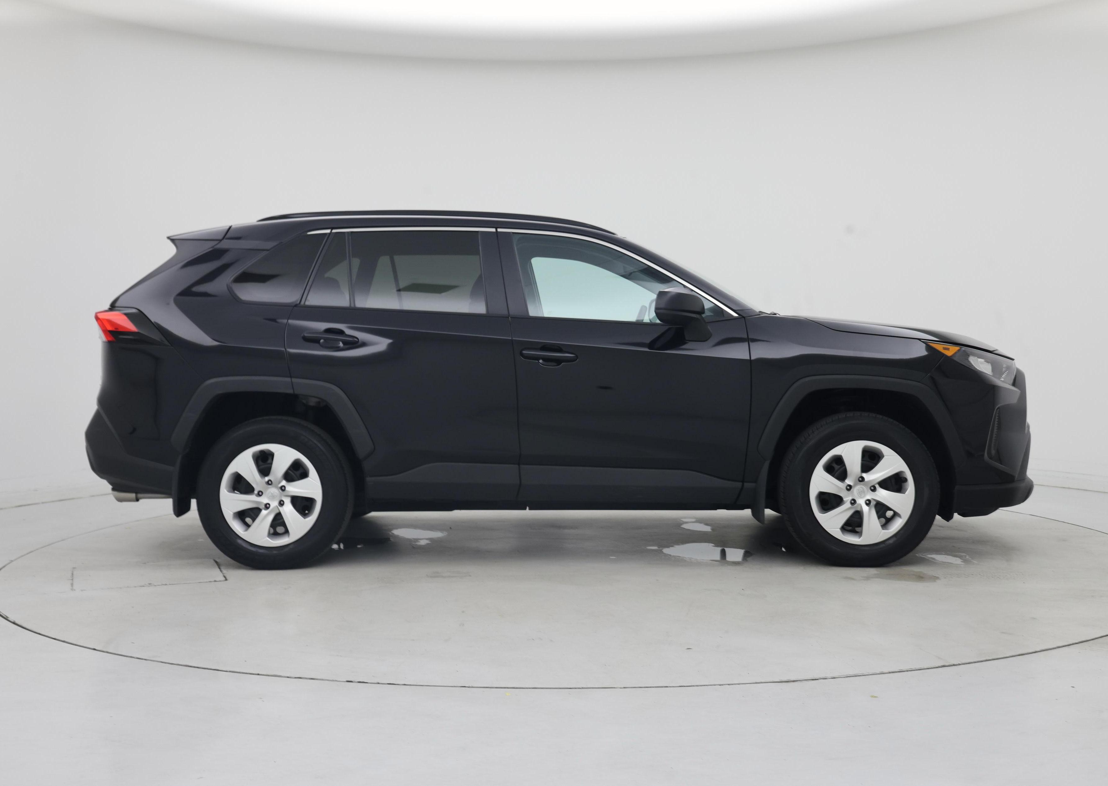 Thumbnail: 2020 Toyota RAV4 - 7