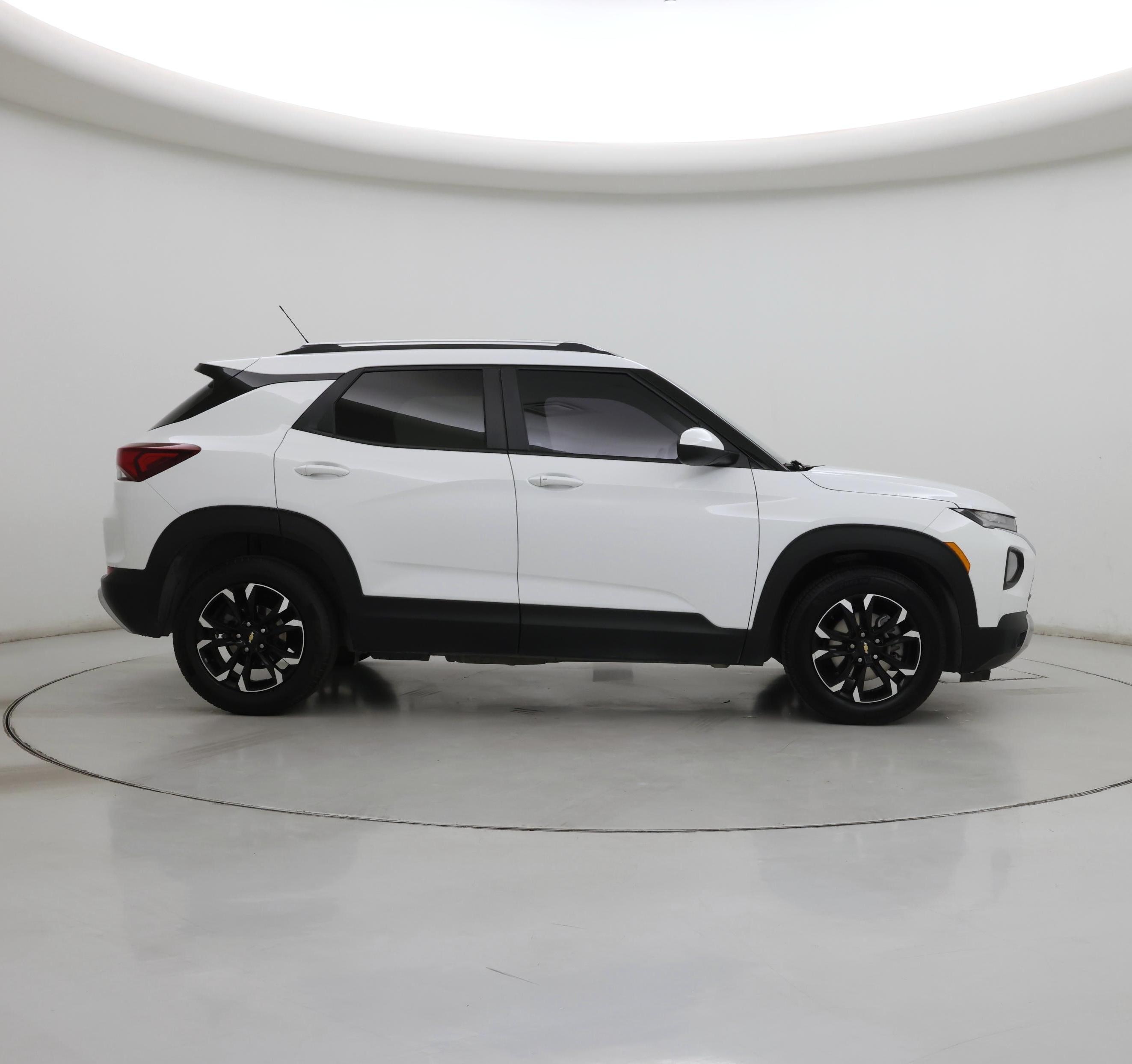 Thumbnail: 2023 Chevrolet TrailBlazer - 7