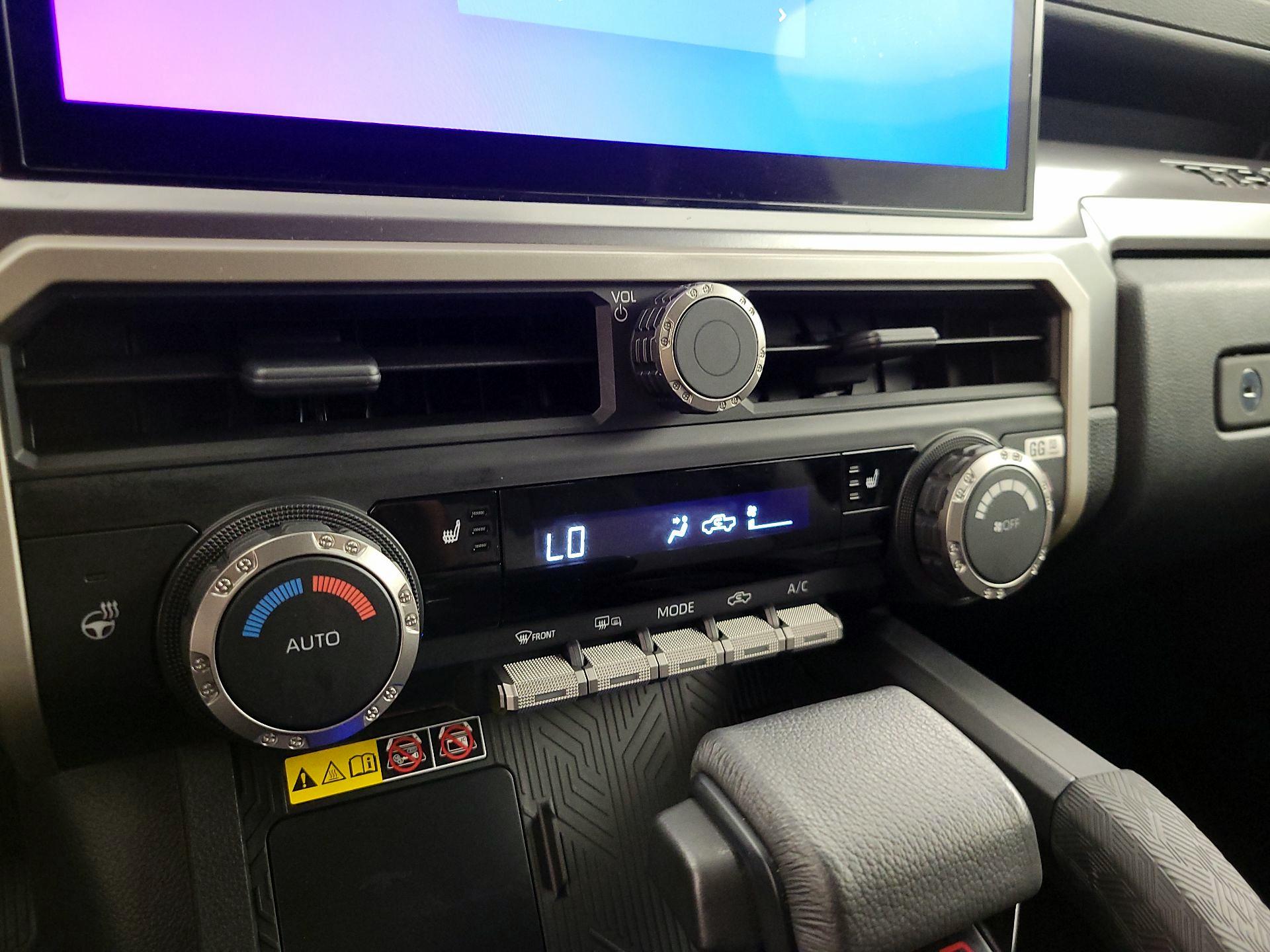 Thumbnail: 2024 Toyota Tacoma - 16