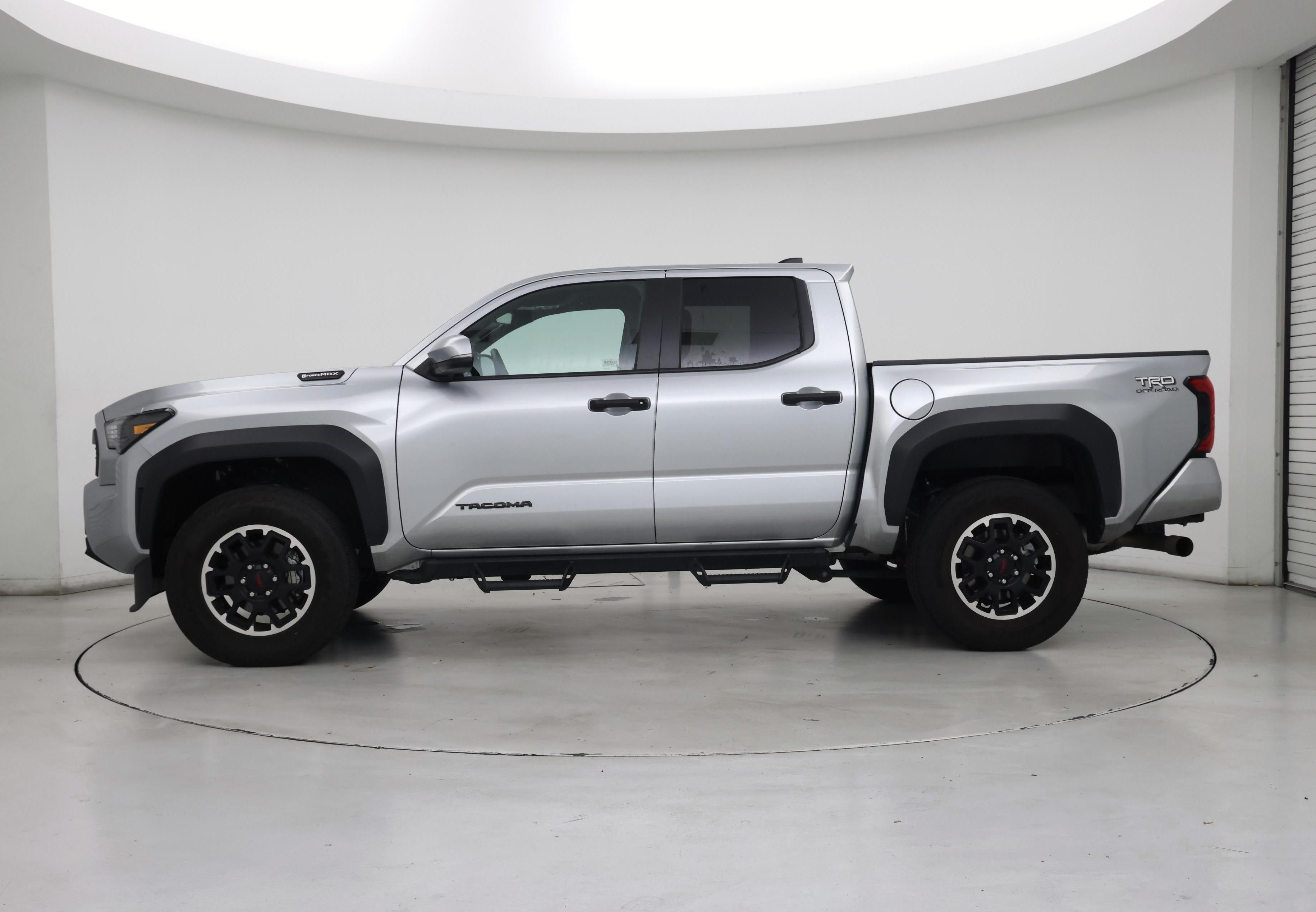 Thumbnail: 2024 Toyota Tacoma - 3