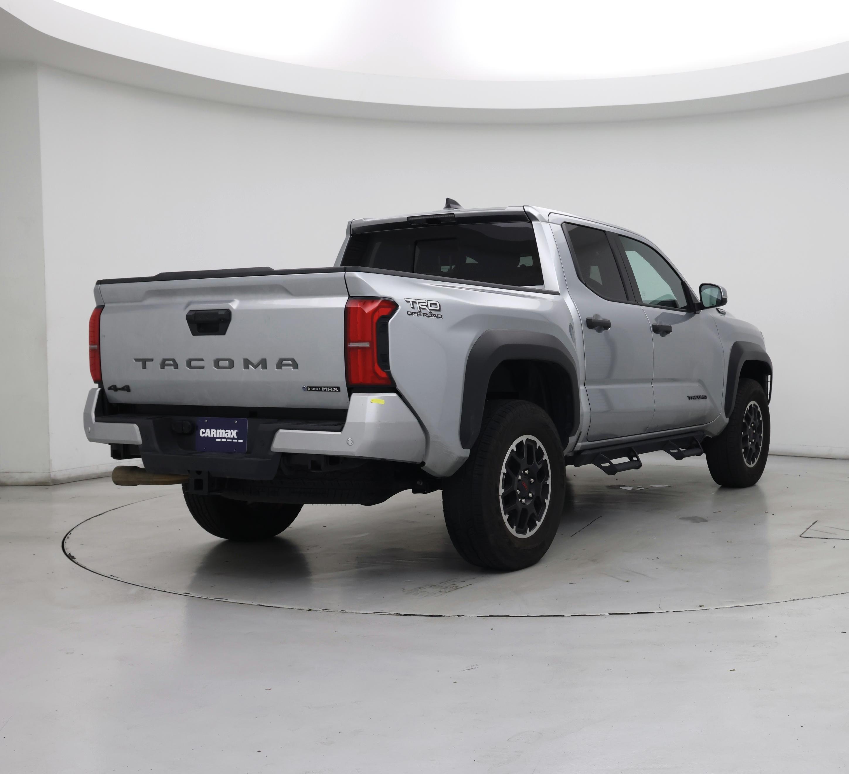 Thumbnail: 2024 Toyota Tacoma - 8