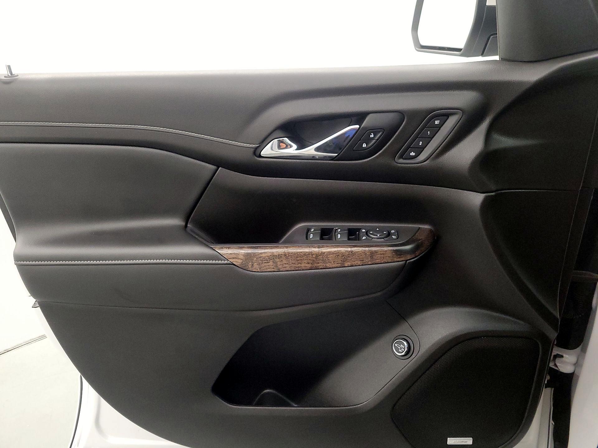 Thumbnail: 2022 GMC Acadia - 12