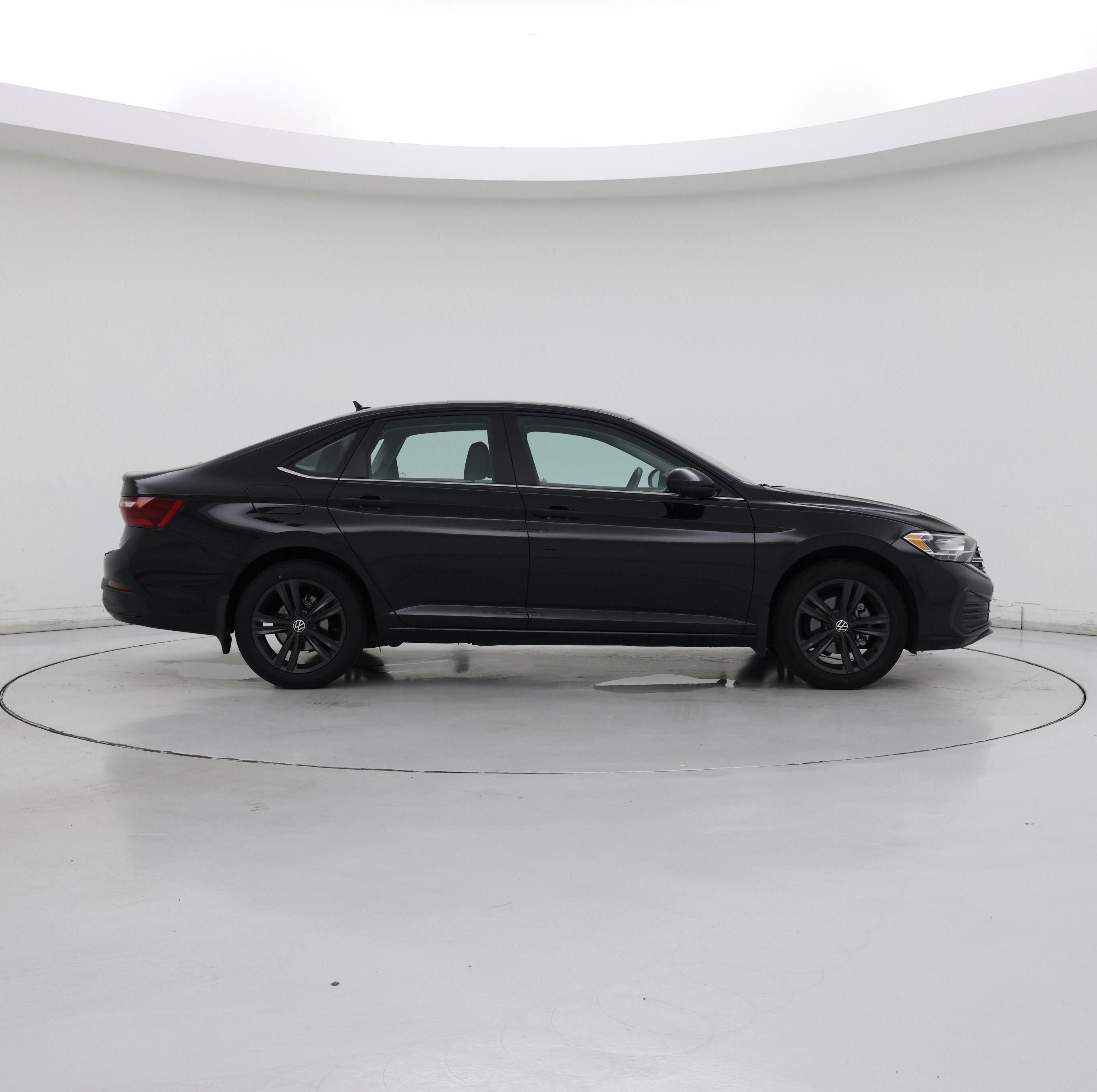 Thumbnail: 2023 Volkswagen Jetta - 7