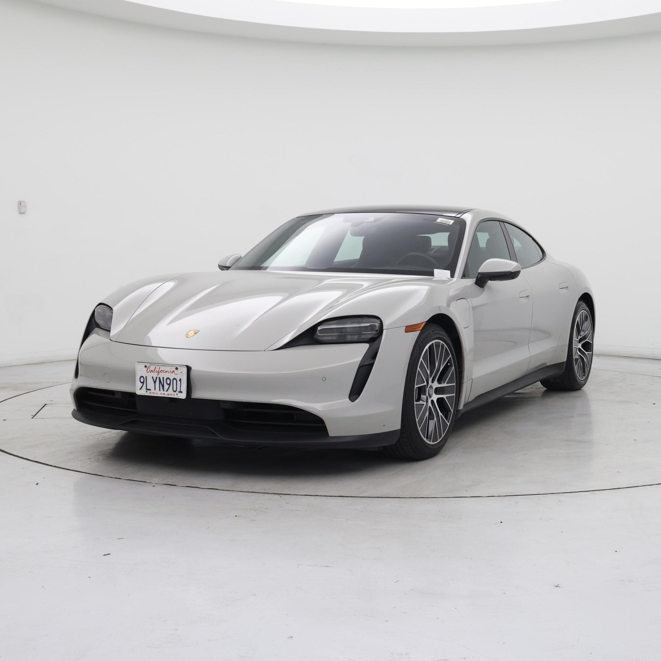 Thumbnail: 2024 Porsche Taycan - 4