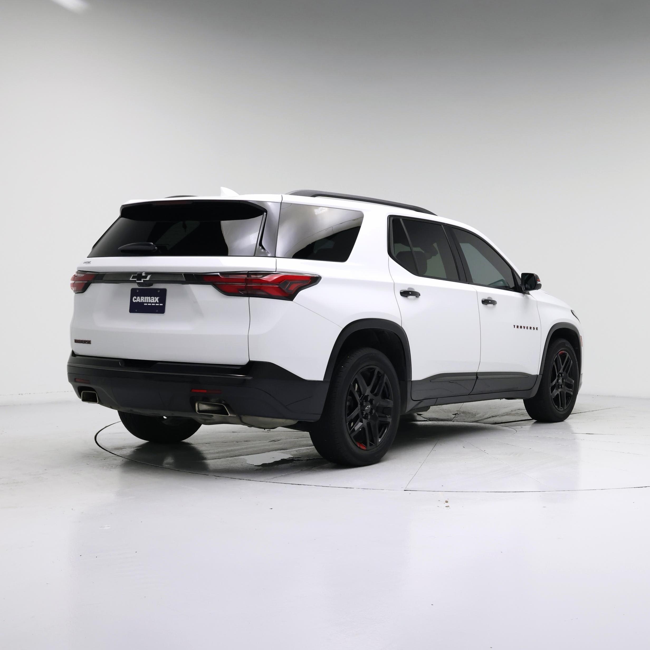 Thumbnail: 2023 Chevrolet Traverse - 8