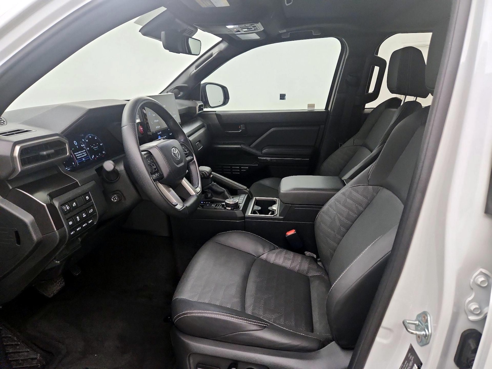 2025 Toyota 4Runner TRD Off-Road Premium - Photo 12