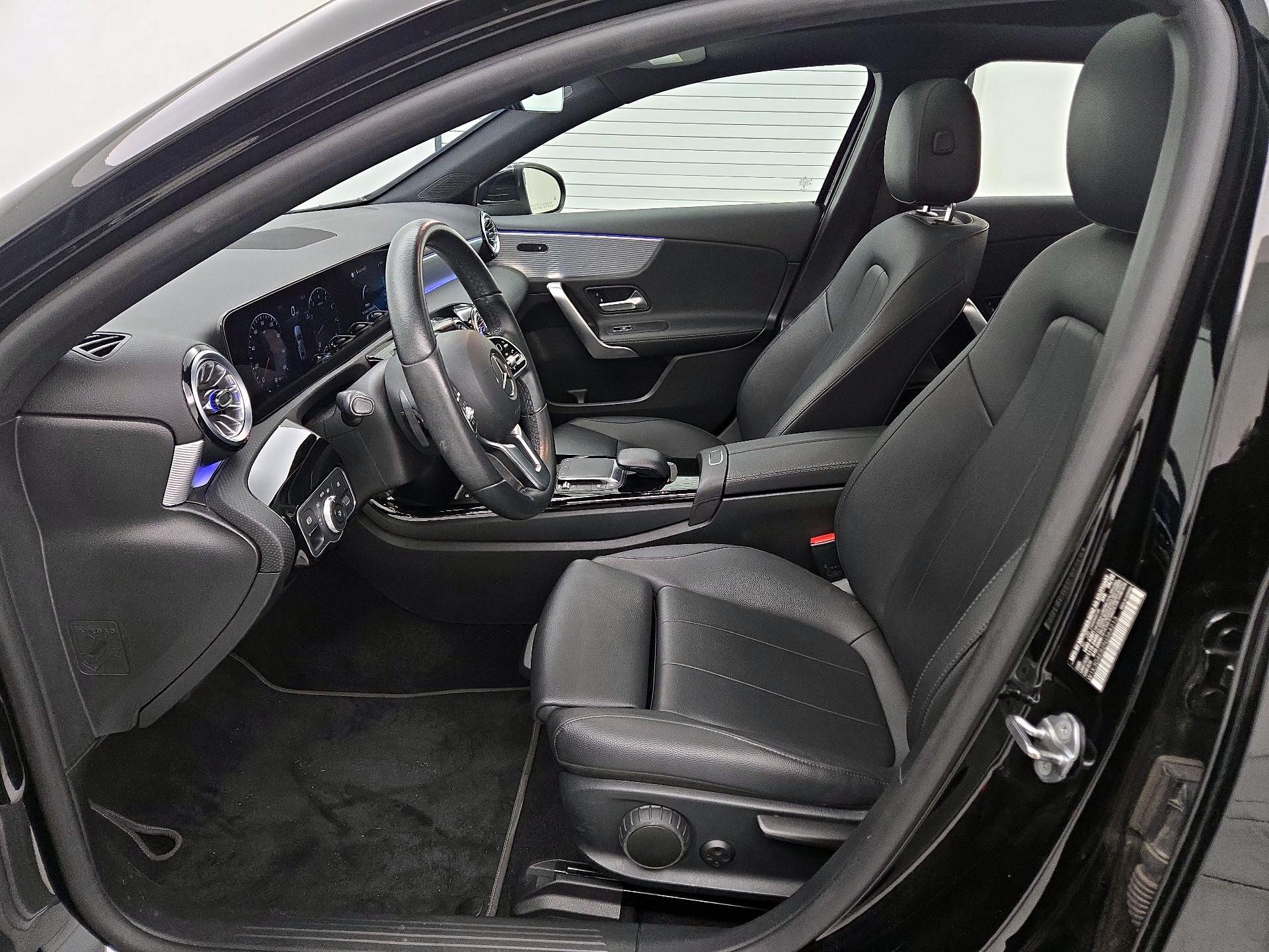 Thumbnail: 2022 Mercedes-Benz A-Class - 11