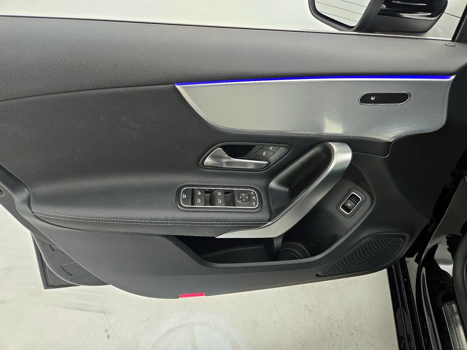 2022 Mercedes-Benz A-Class A220 - Photo 13