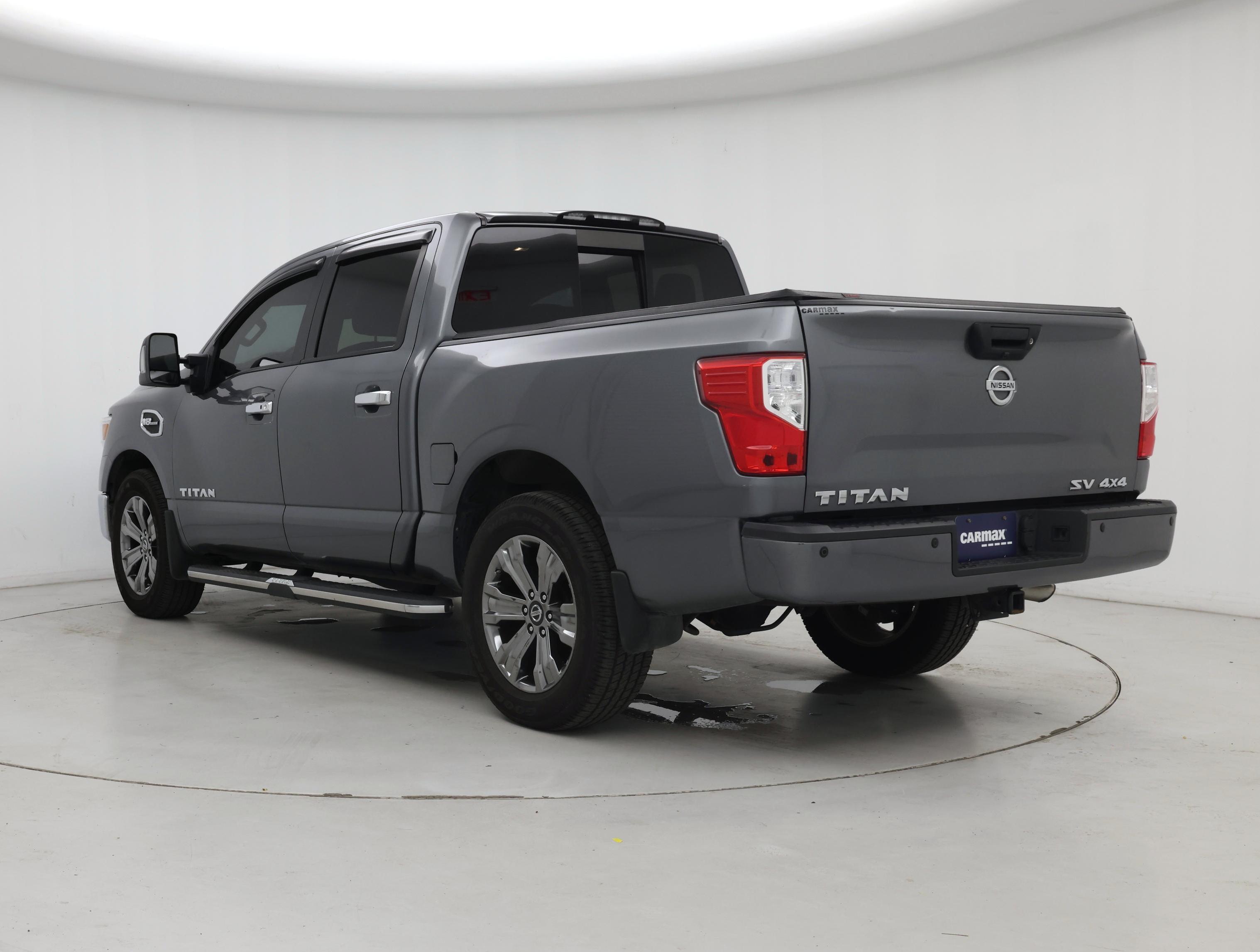 Thumbnail: 2017 Nissan Titan - 2