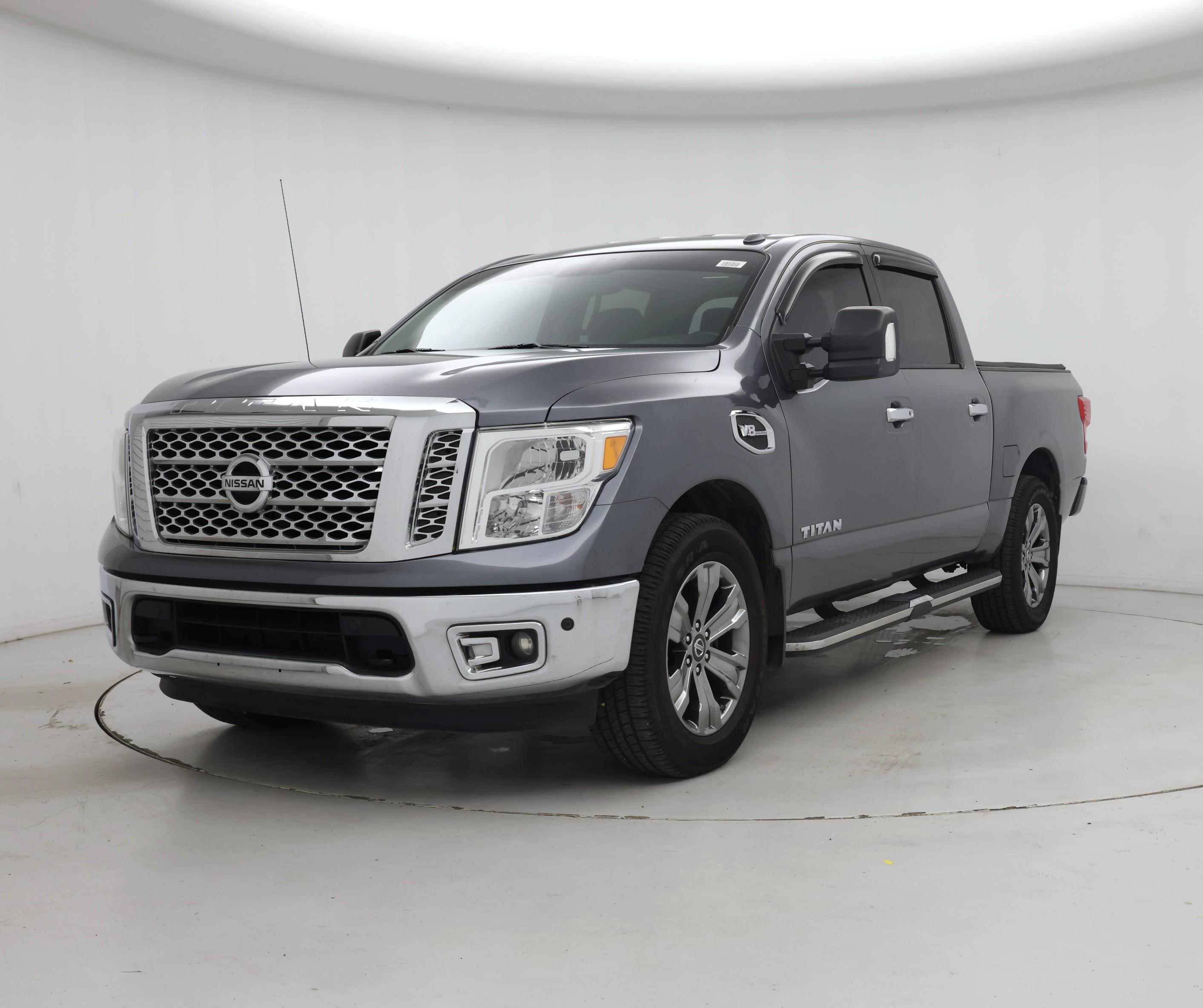 Thumbnail: 2017 Nissan Titan - 4