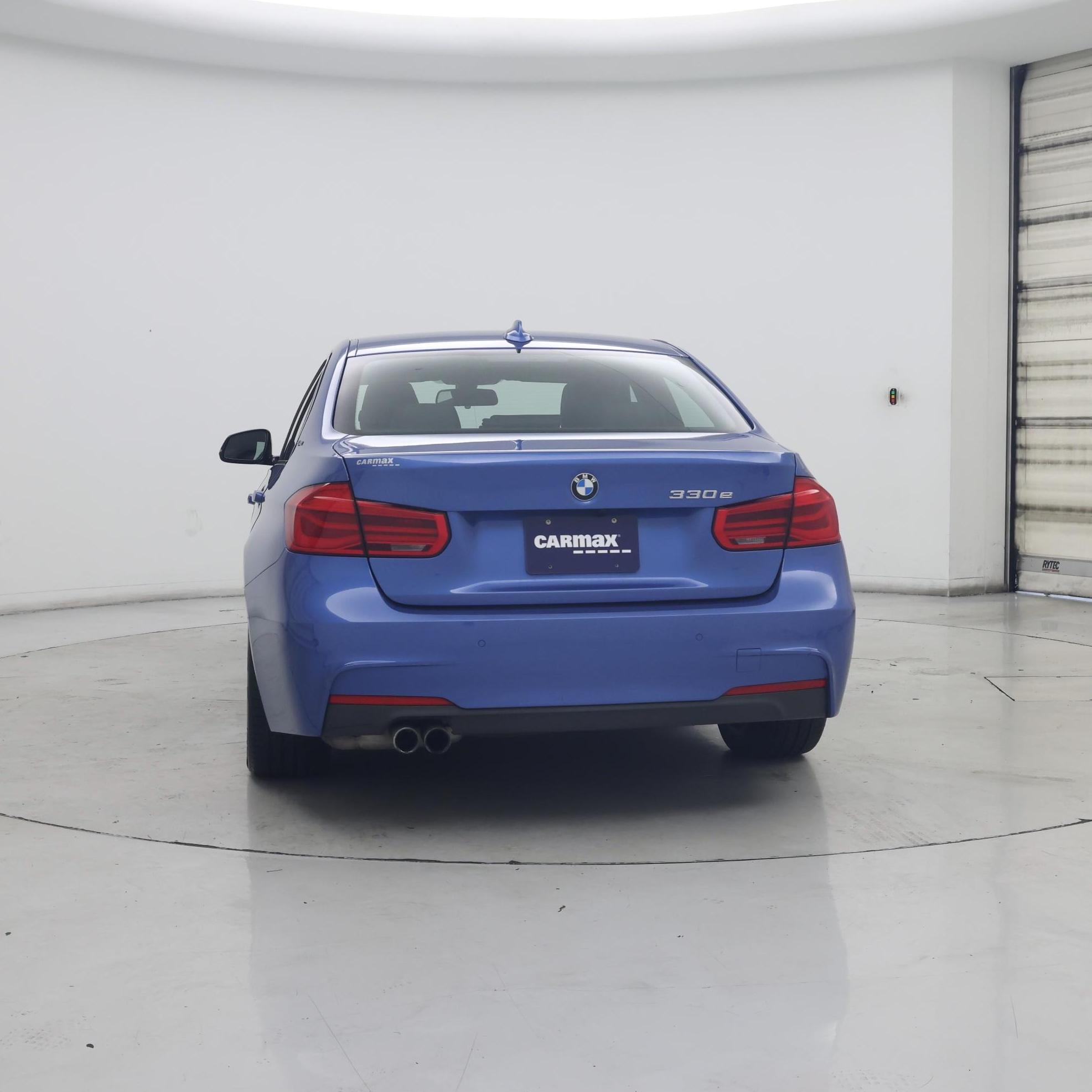 Thumbnail: 2017 BMW 3 Series - 6