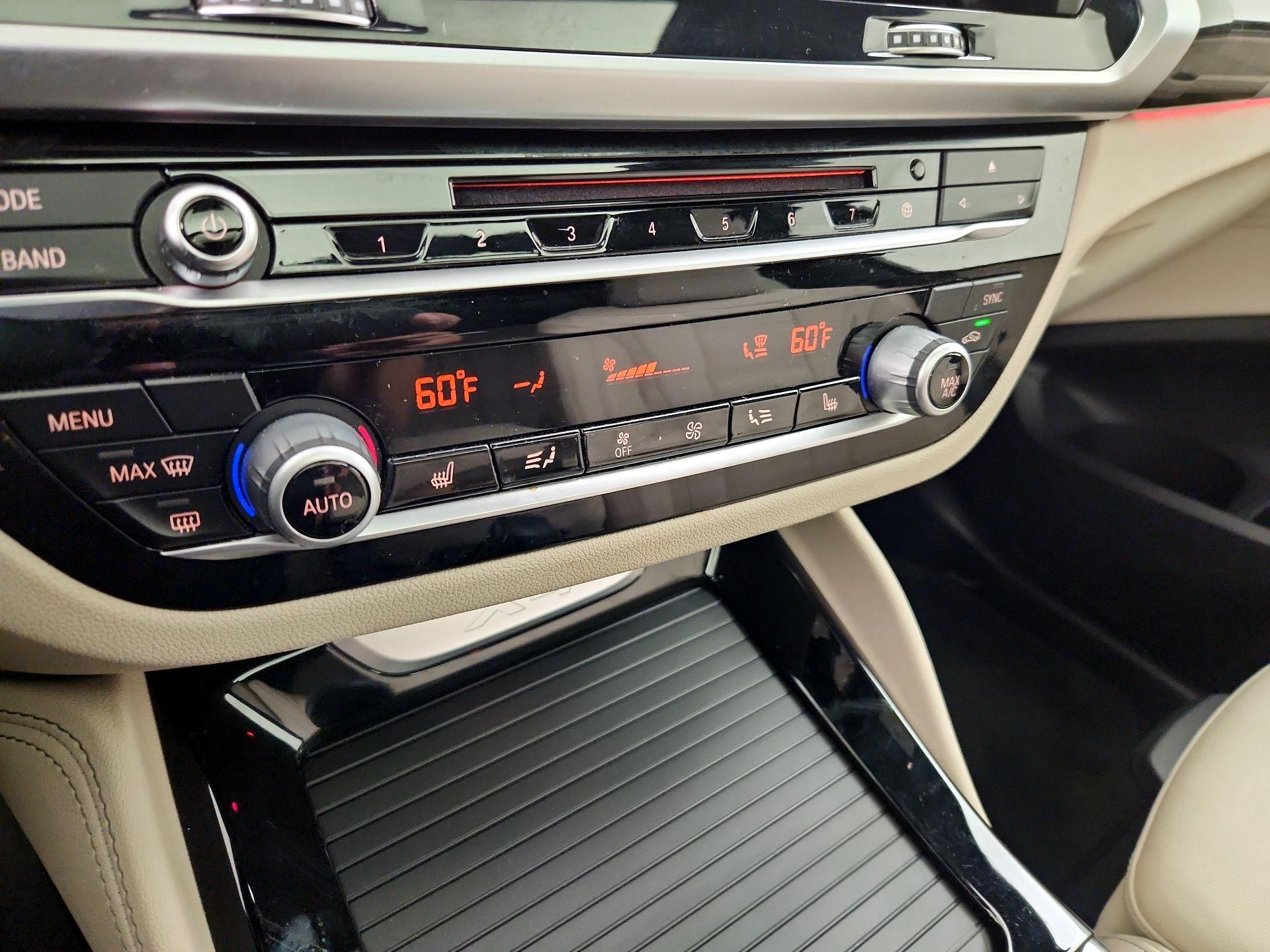 Thumbnail: 2019 BMW X4 - 17
