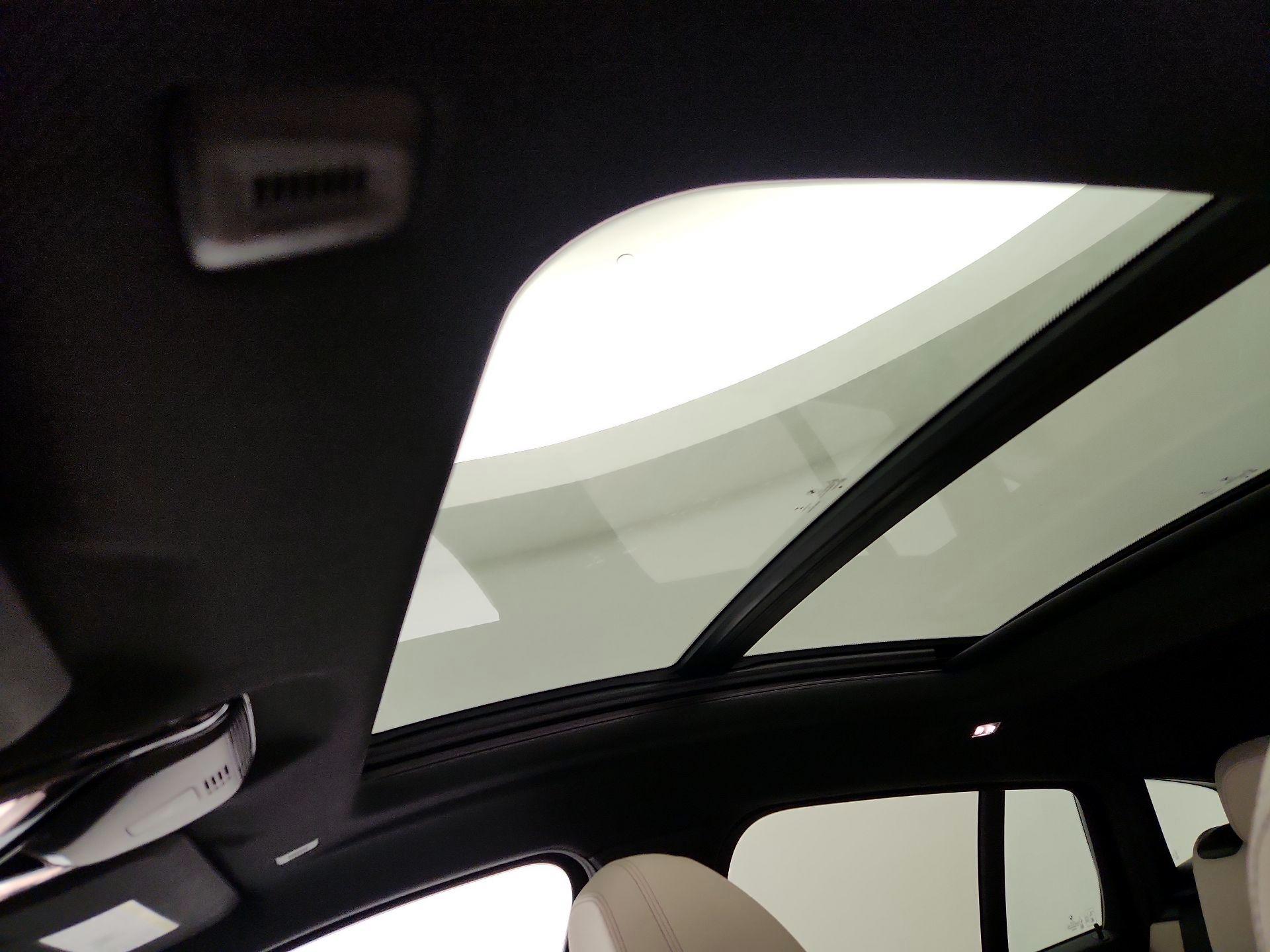 Thumbnail: 2019 BMW X4 - 20