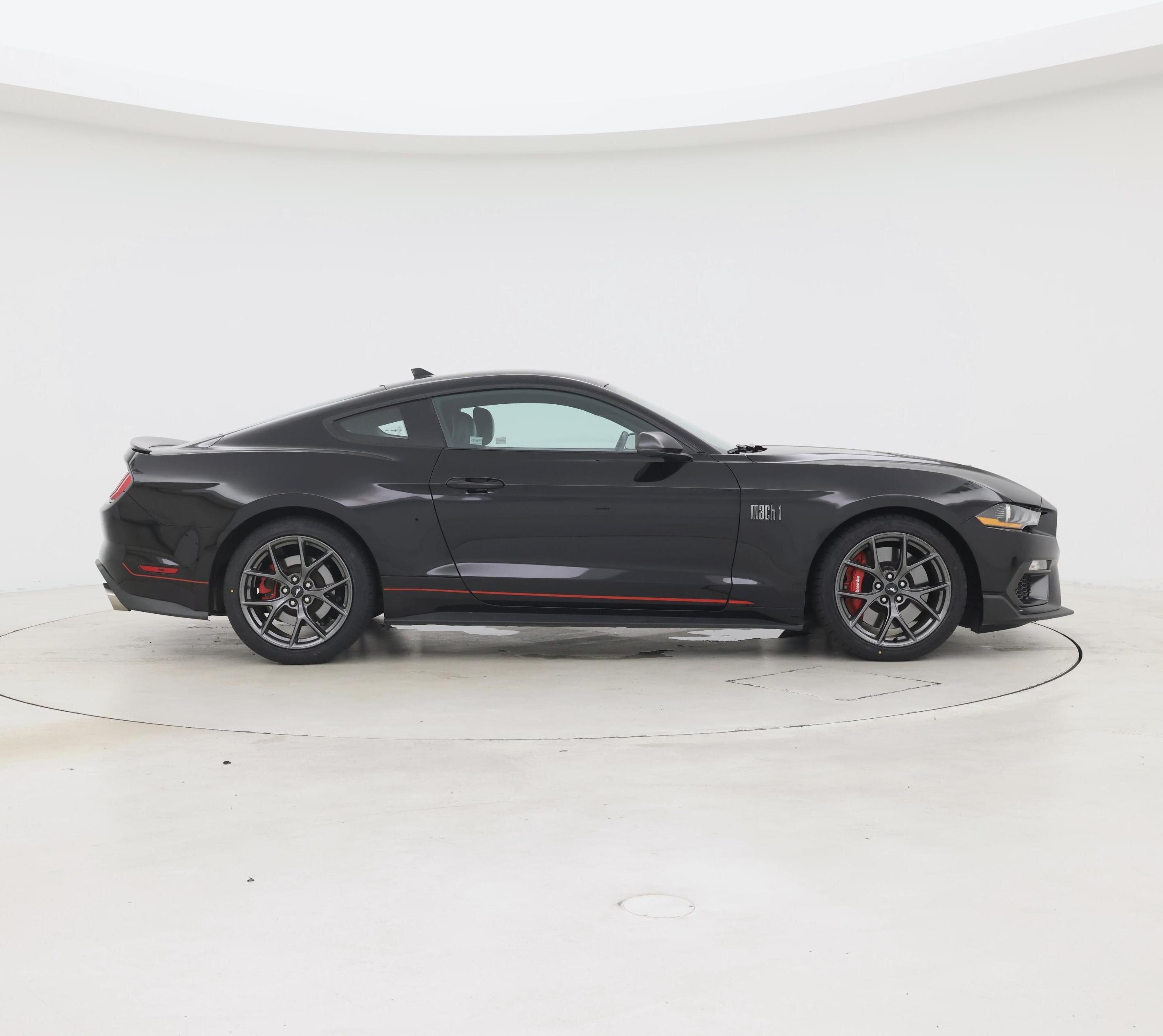 Thumbnail: 2022 Ford Mustang - 7