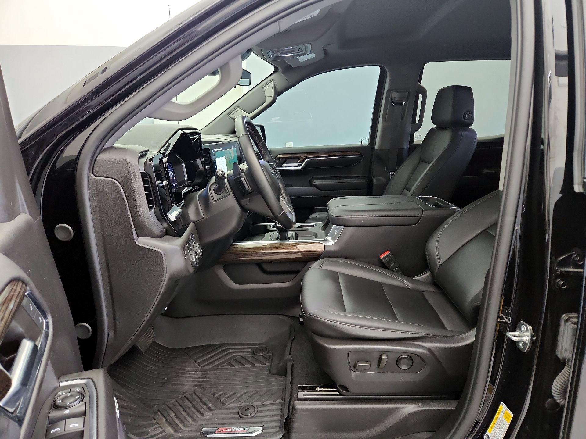 Thumbnail: 2024 Chevrolet Silverado 1500 - 11