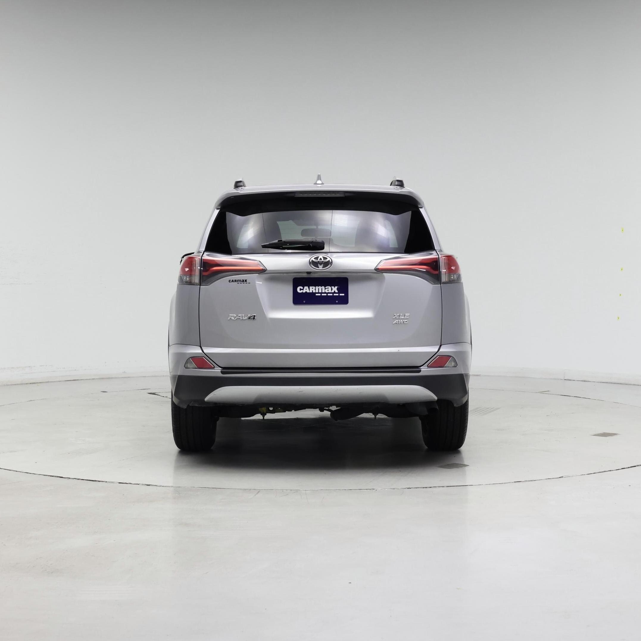 Thumbnail: 2016 Toyota RAV4 - 6