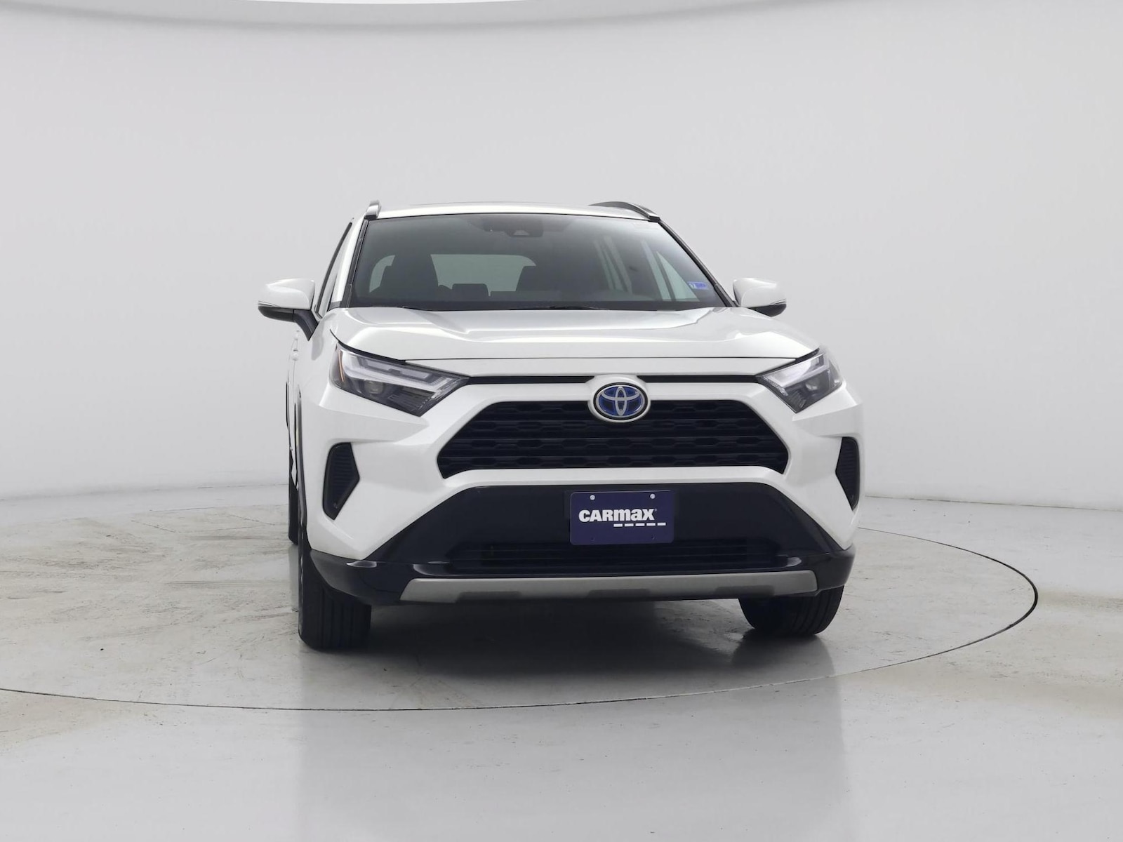 2024 Toyota RAV4 SE - Photo 6