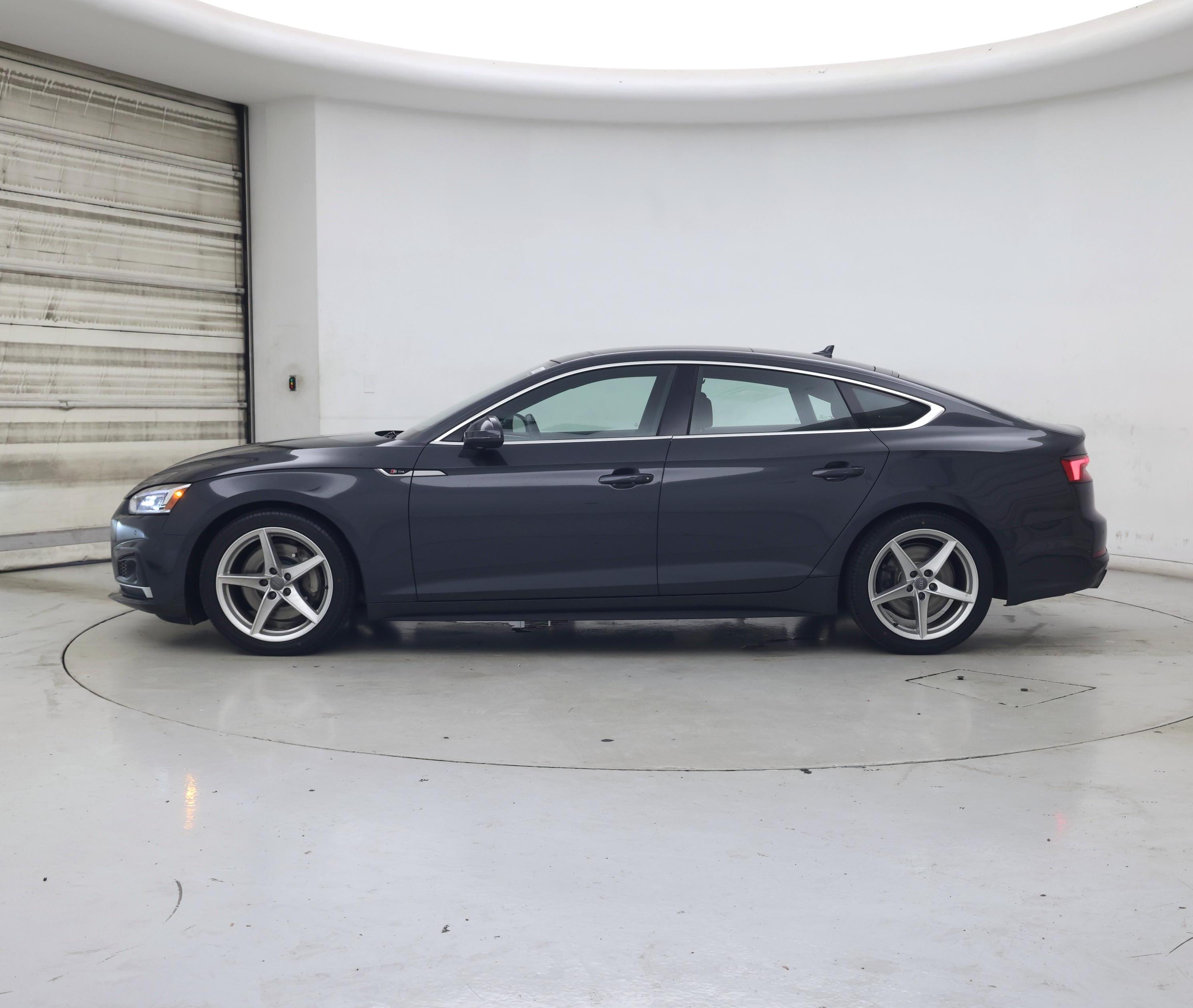 Thumbnail: 2019 Audi A5 - 3