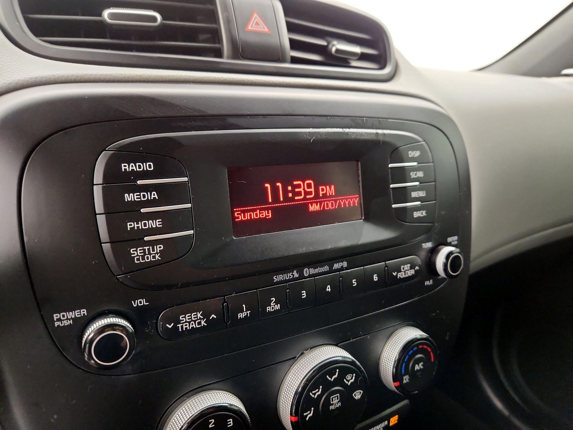Thumbnail: 2015 Kia Soul - 14
