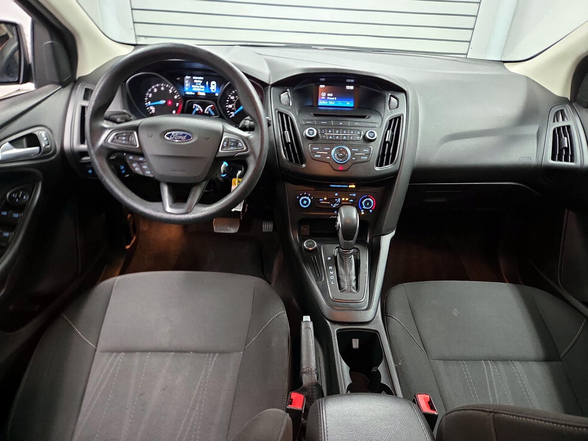 Thumbnail: 2017 Ford Focus - 9