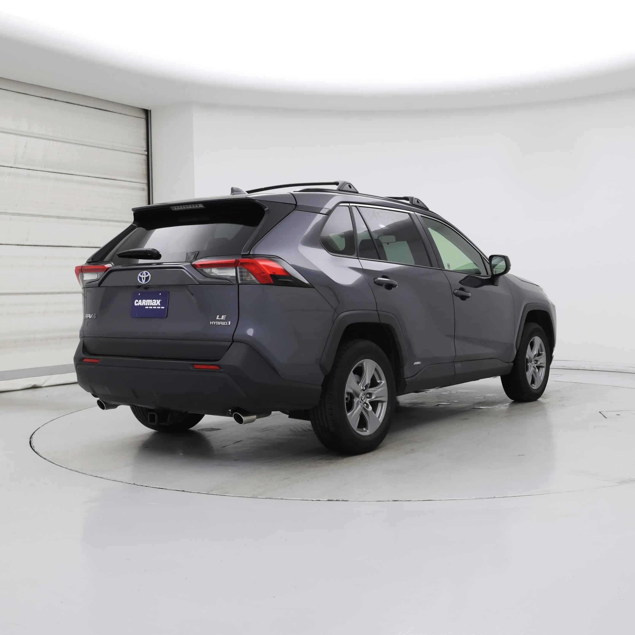 Thumbnail: 2024 Toyota RAV4 - 8