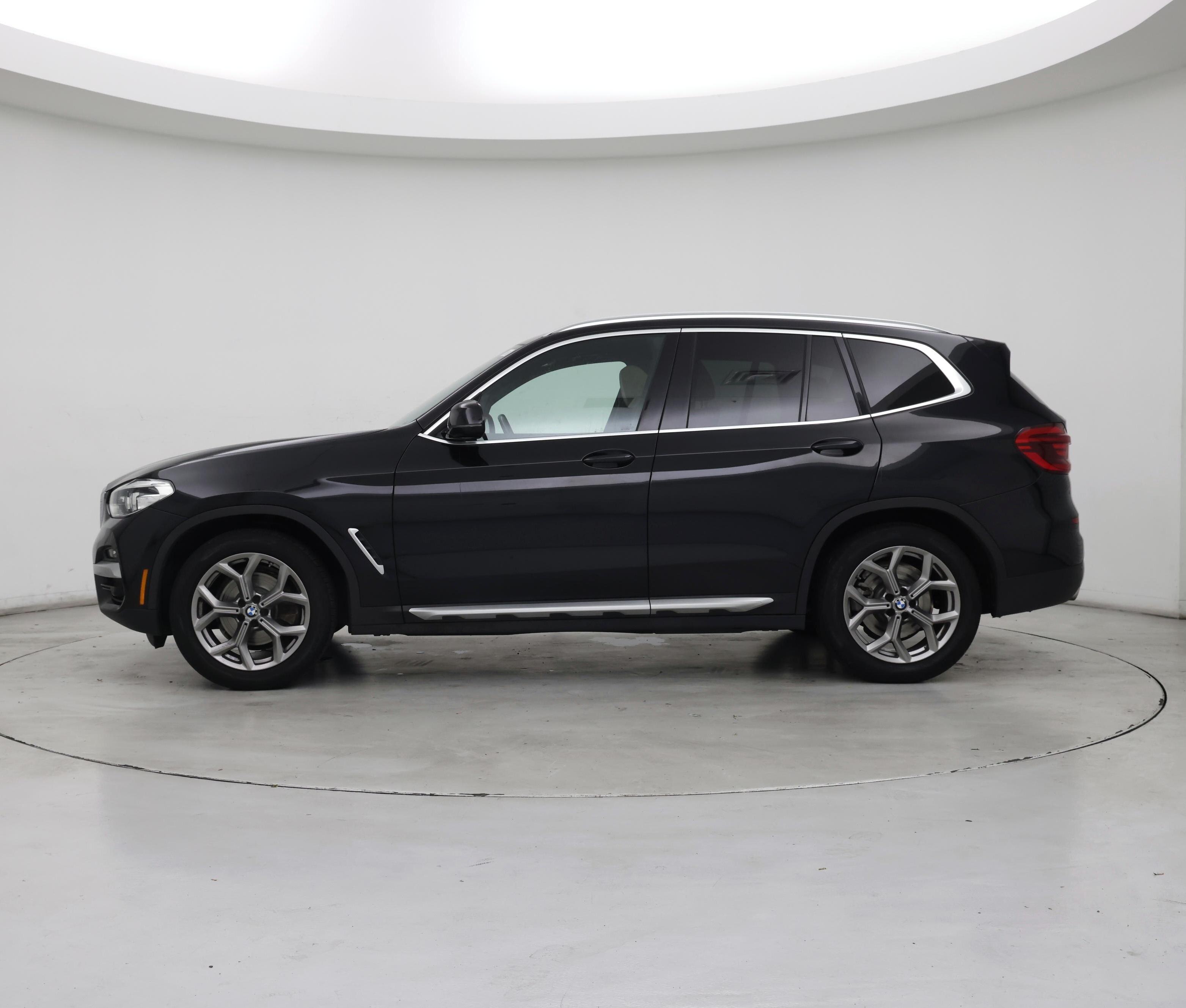 Thumbnail: 2021 BMW X3 - 3