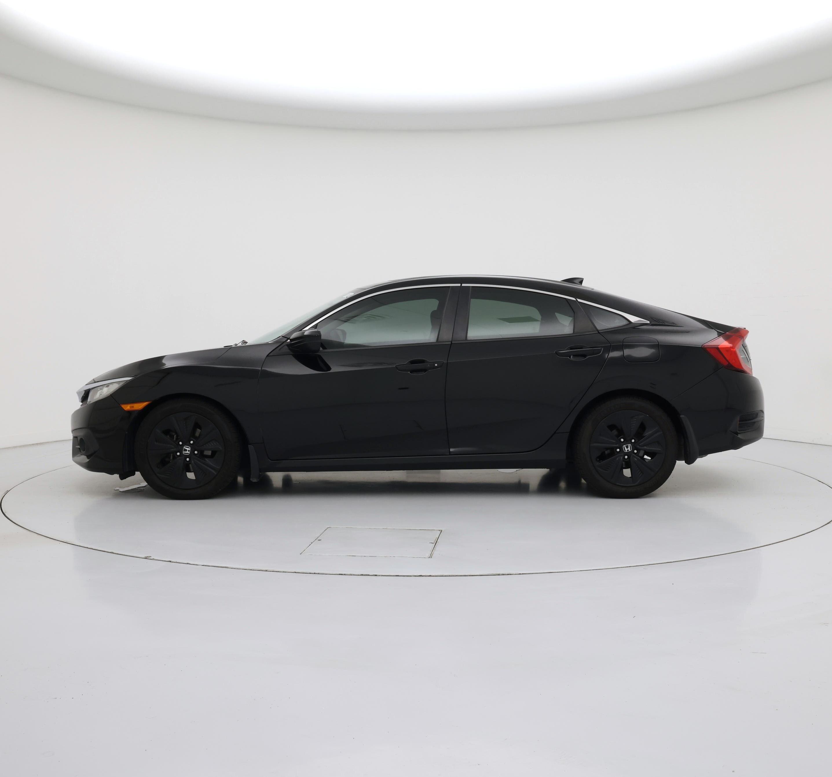 Thumbnail: 2016 Honda Civic - 3