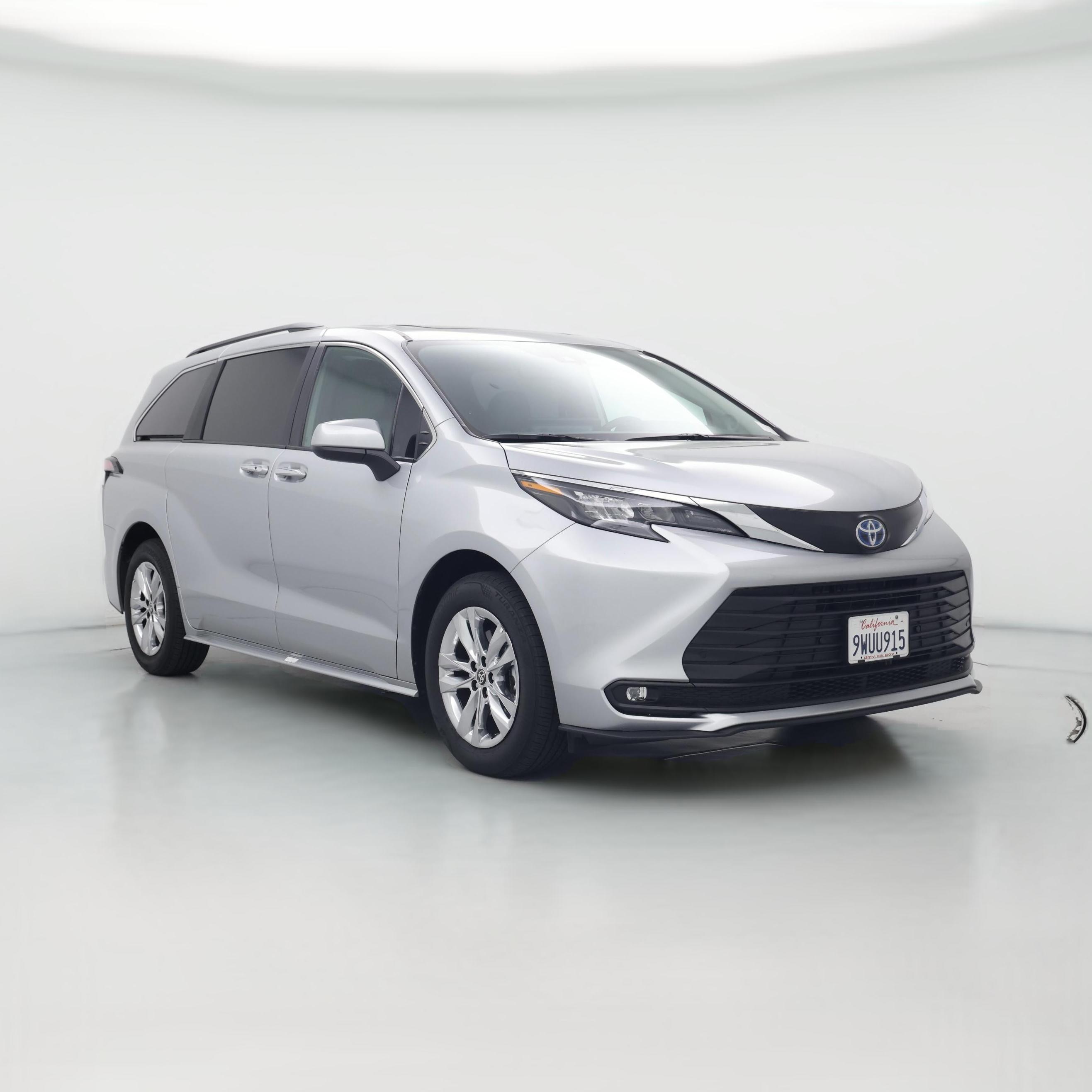 Thumbnail: 2025 Toyota Sienna - 1