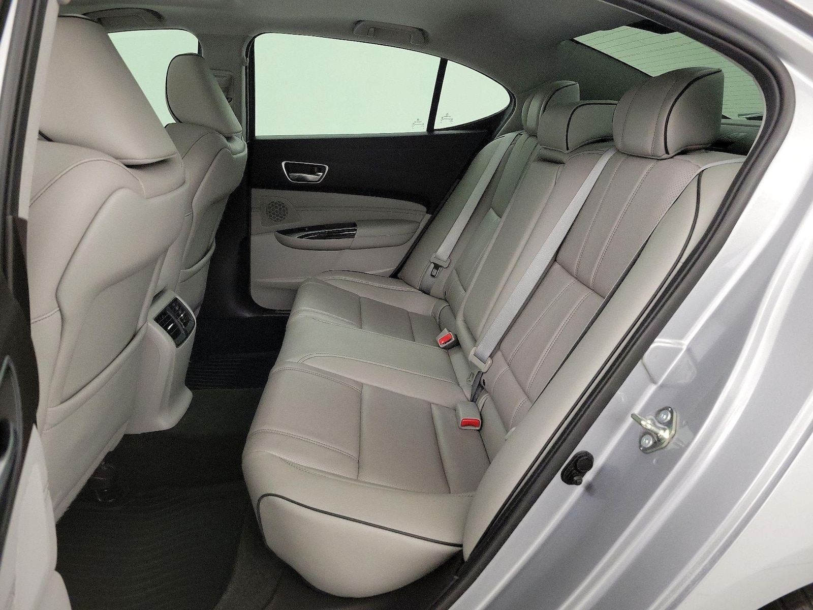 2018 Acura TLX Technology Package - Photo 21
