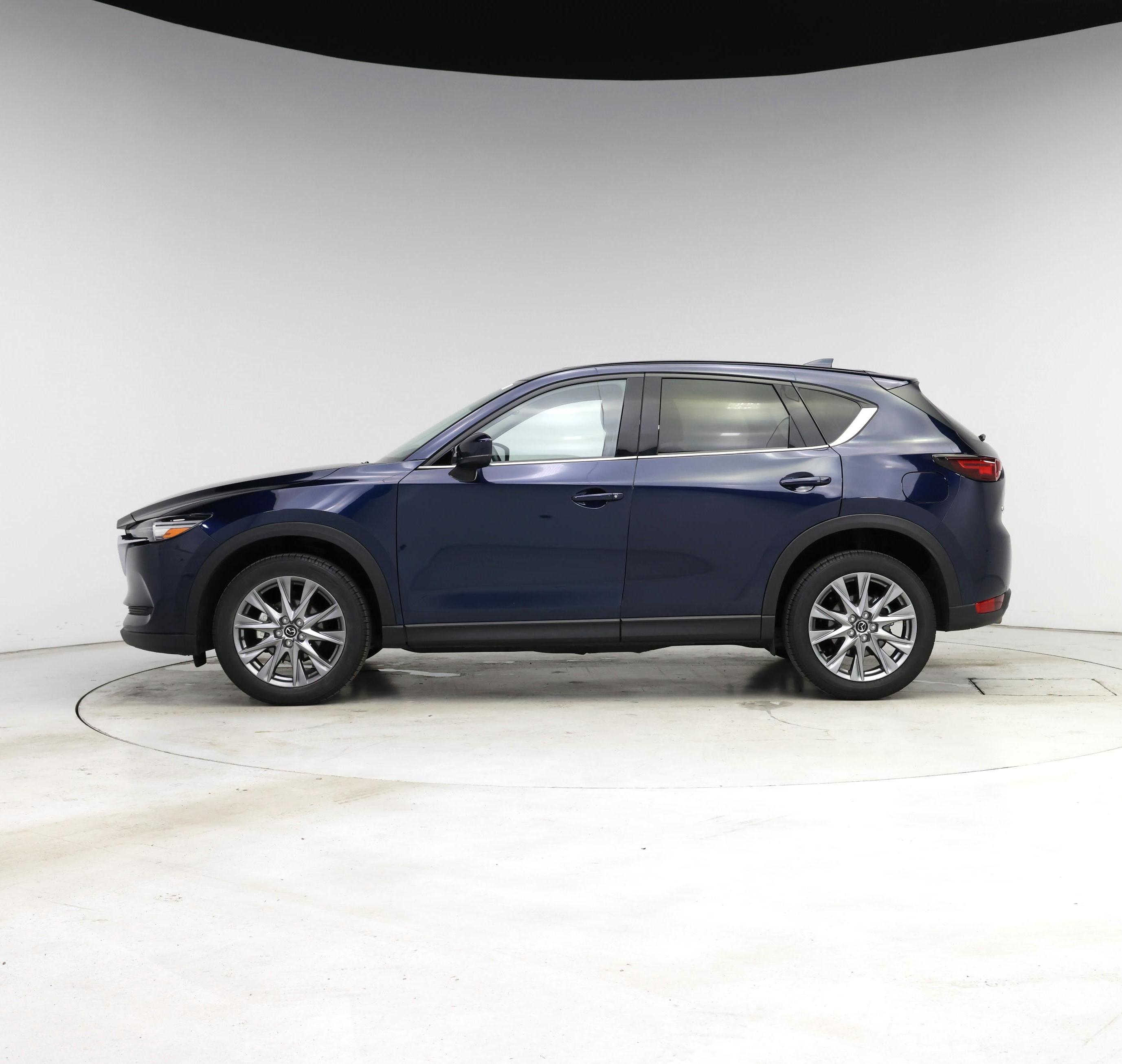 Thumbnail: 2021 Mazda CX-5 - 3