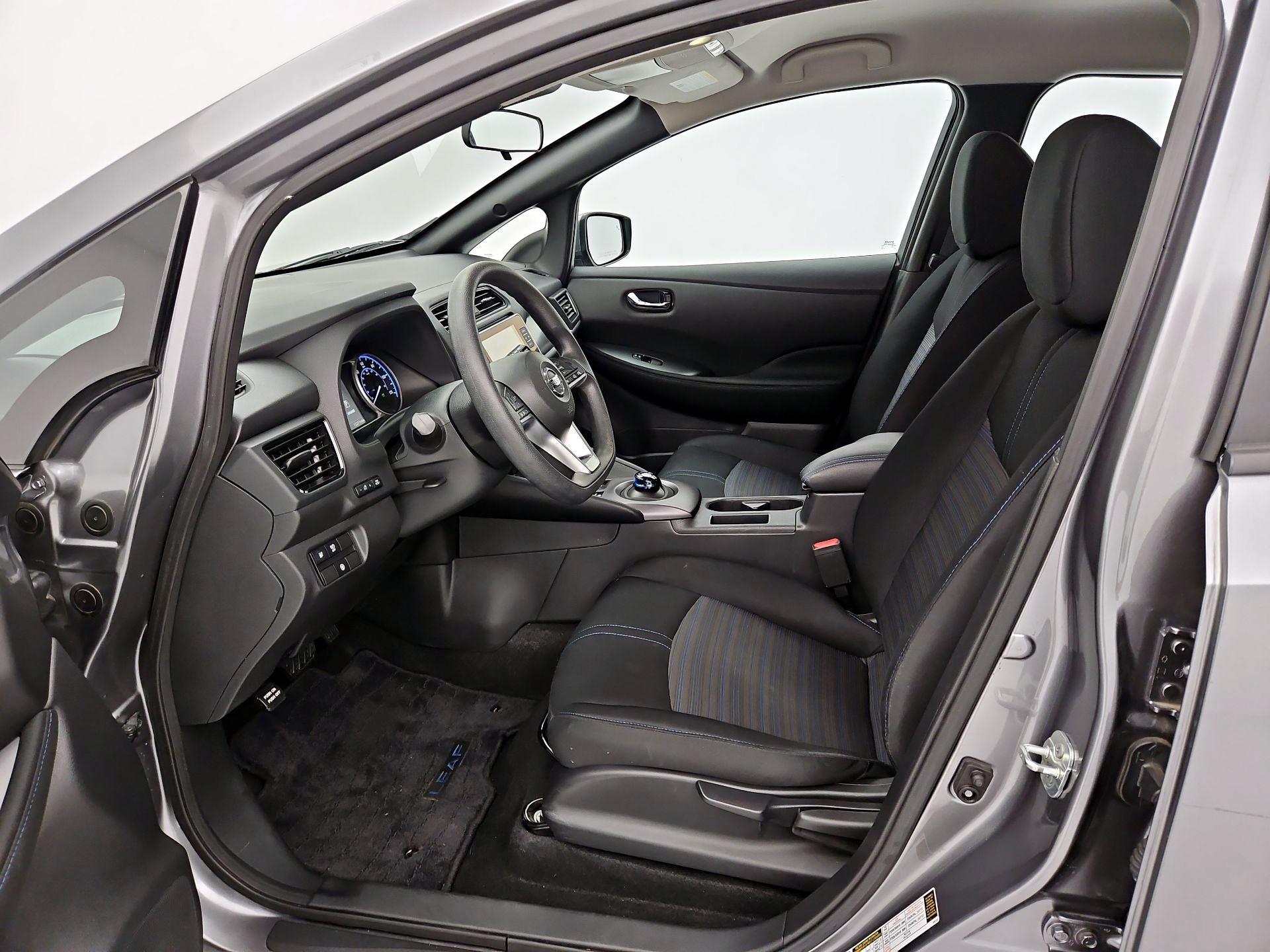 Thumbnail: 2022 Nissan Leaf - 11
