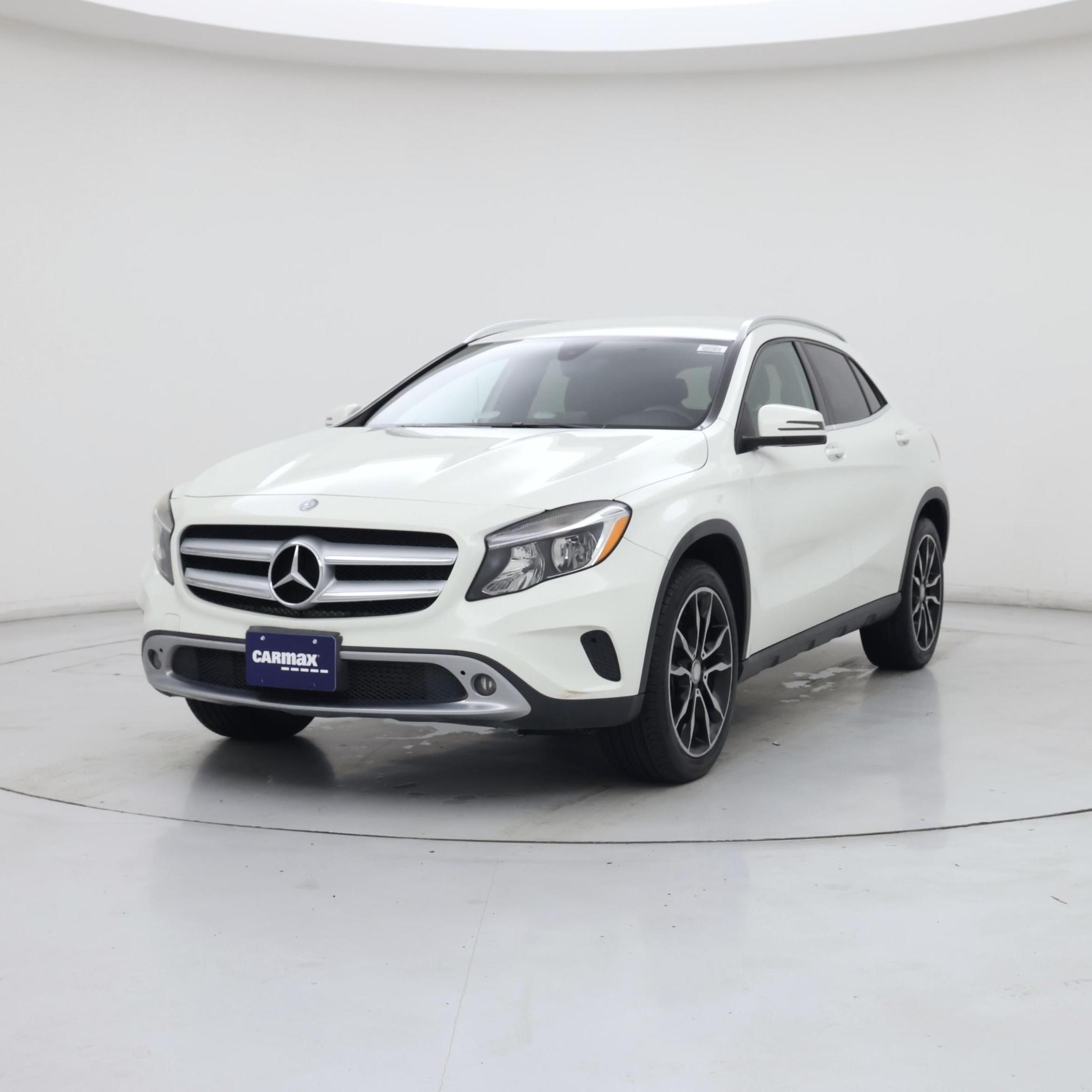 Thumbnail: 2017 Mercedes-Benz GLA - 4