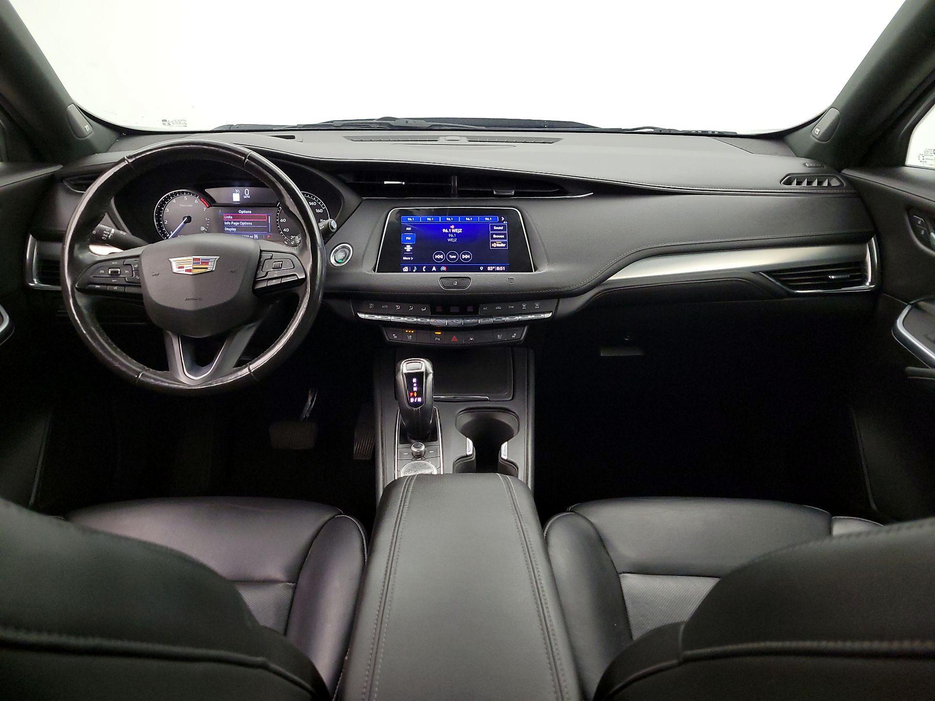 Thumbnail: 2019 Cadillac XT4 - 9