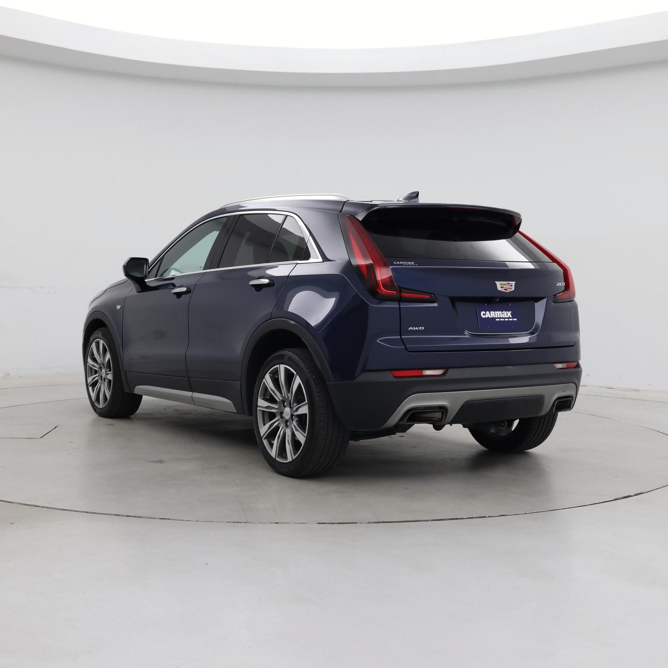 Thumbnail: 2019 Cadillac XT4 - 2