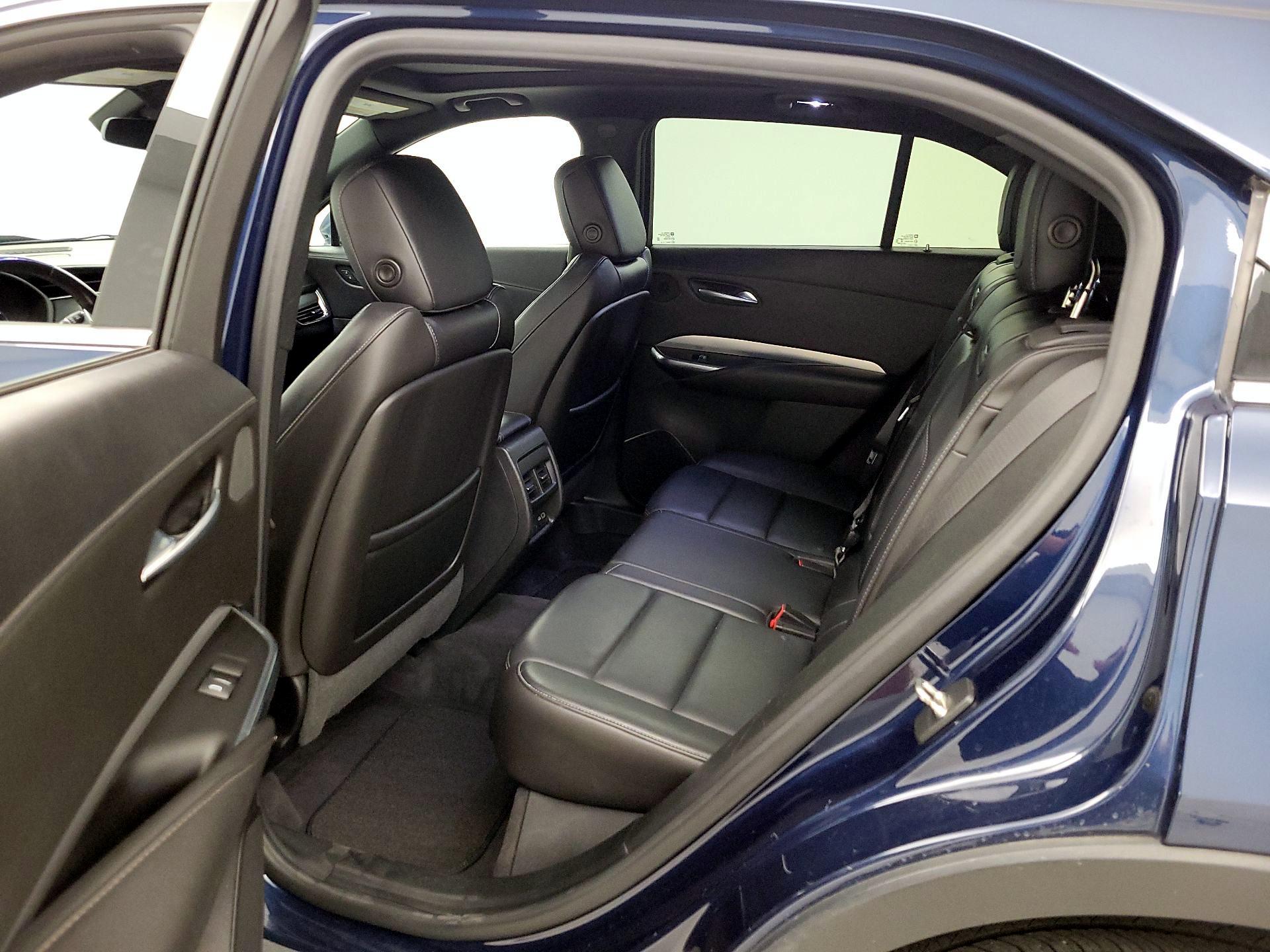 Thumbnail: 2019 Cadillac XT4 - 20