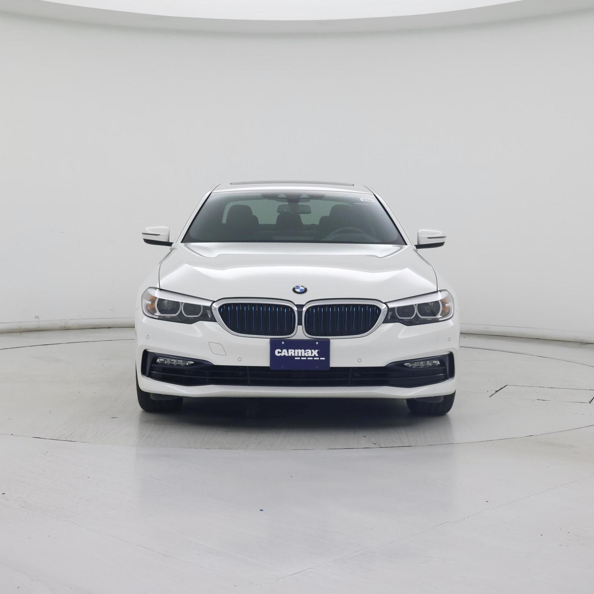 Thumbnail: 2018 BMW 5 Series - 5
